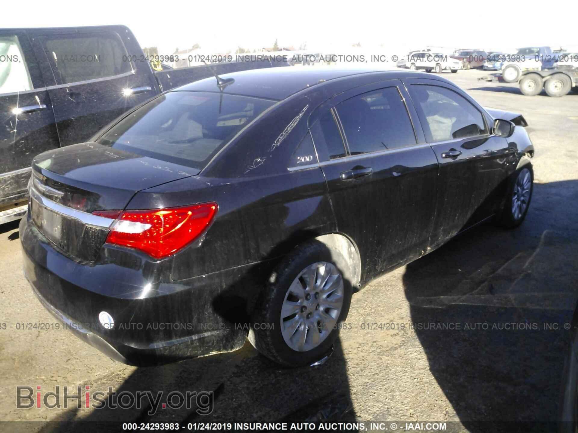 2012 CHRYSLER 200 - VIN: 1C3CCBAB9CN236027 - Фото 4
