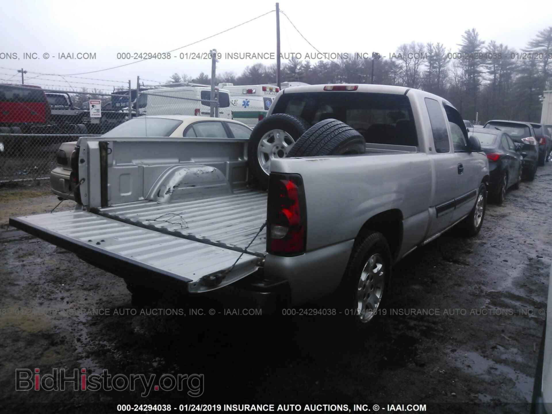 2005 CHEVROLET SILVERADO - VIN: 2GCEC19T451283398 - Фото 4