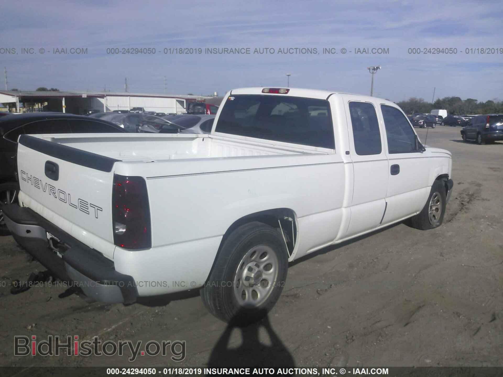 2005 CHEVROLET SILVERADO - VIN: 1GCEC19XX5Z181596 - Фото 4