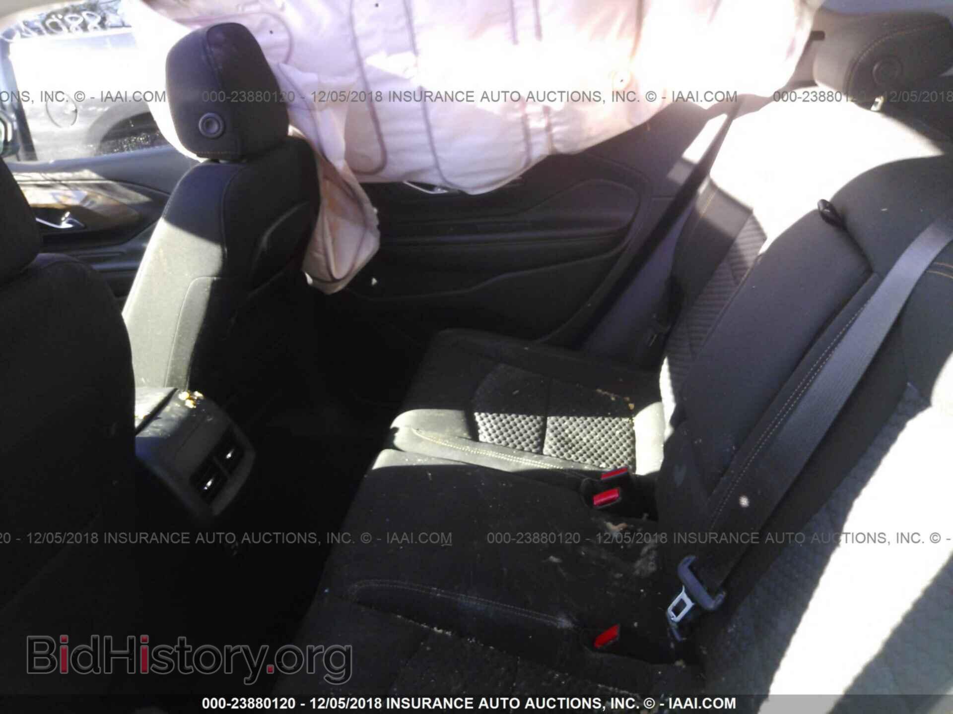 2018 GMC TERRAIN - VIN: 3GKALTEV2JL359702 - Photo 8