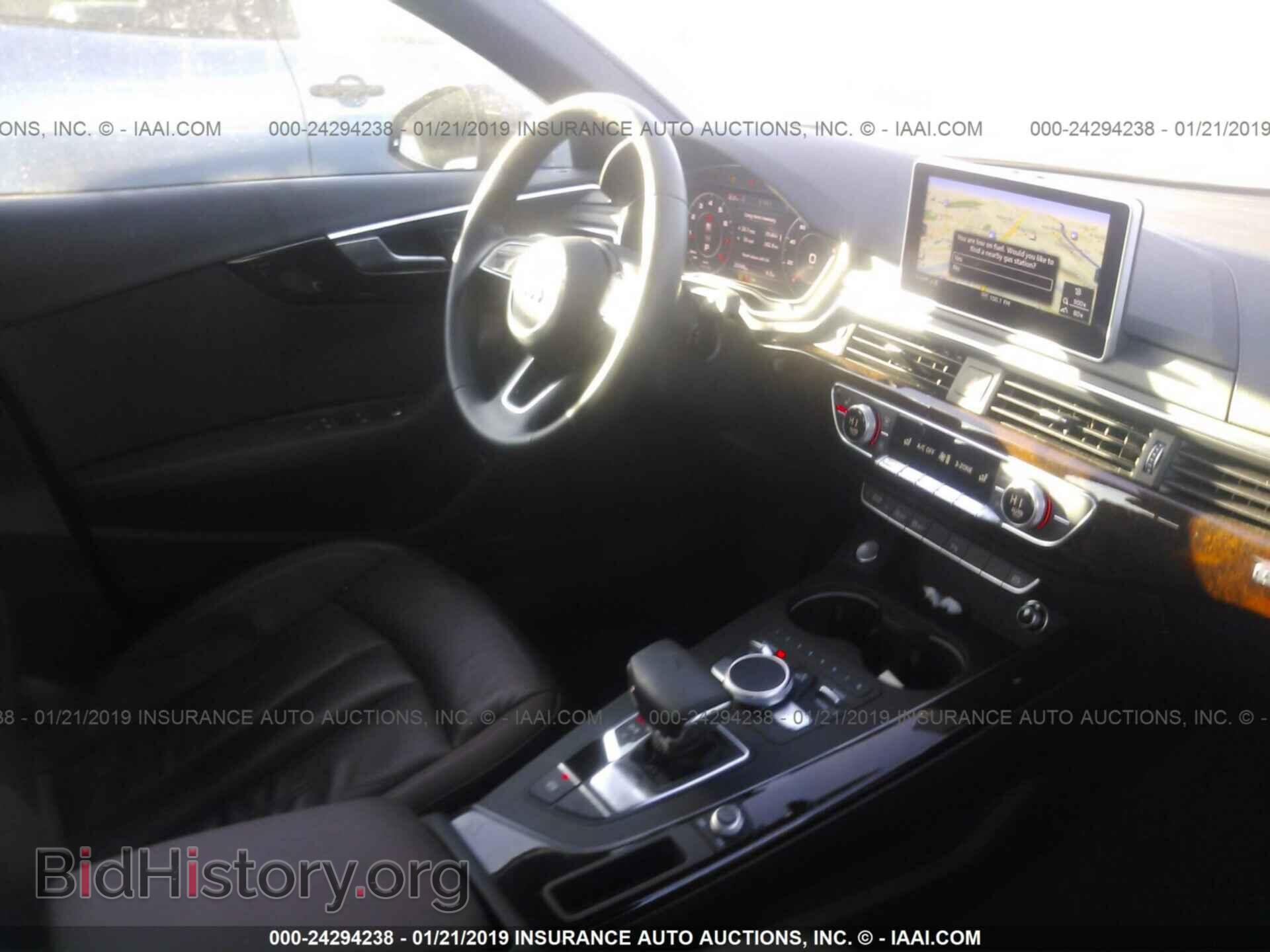 2017 AUDI A4 - VIN: WAUENAF41HN070660 - Фото 5