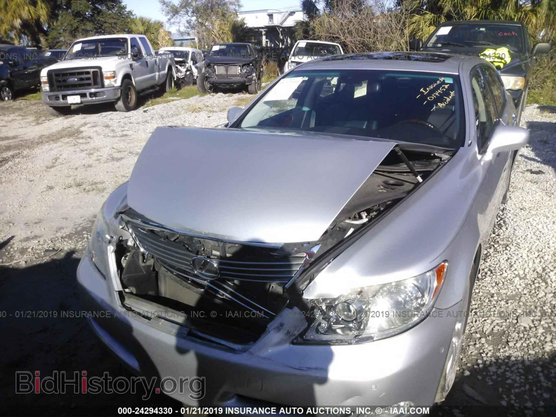 2008 LEXUS LS - VIN: JTHBL46F285071328 - Photo 6