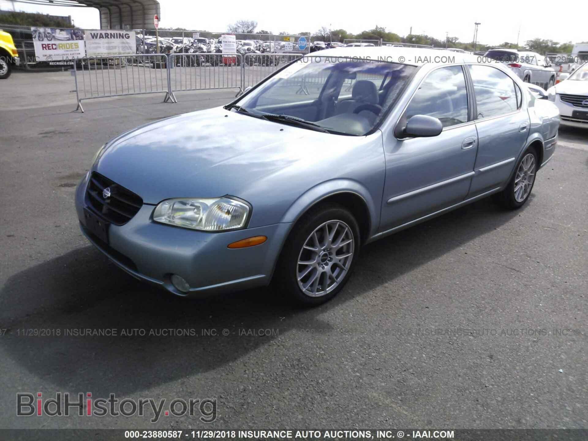 2000 NISSAN MAXIMA - VIN: JN1CA31D2YT736836 - Photo 2