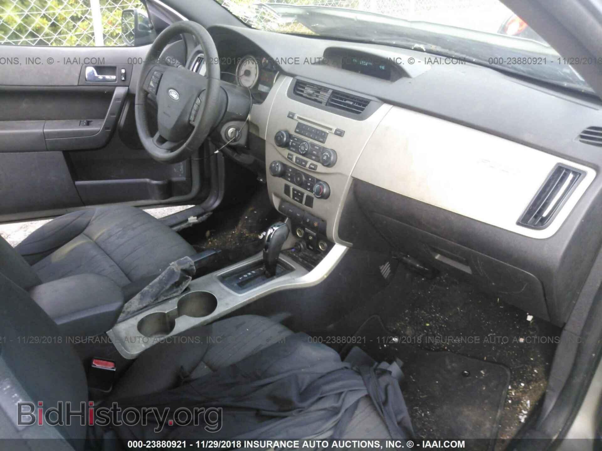 2008 FORD FOCUS - VIN: 1FAHP33N58W124948 - Photo 5