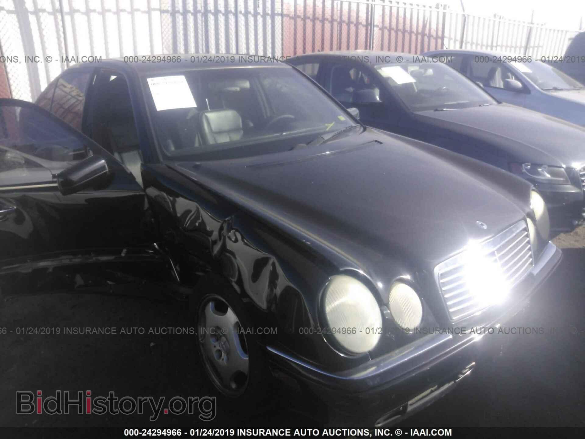 Photo WDBJF72F6VA257838 - MERCEDES-BENZ E 1997