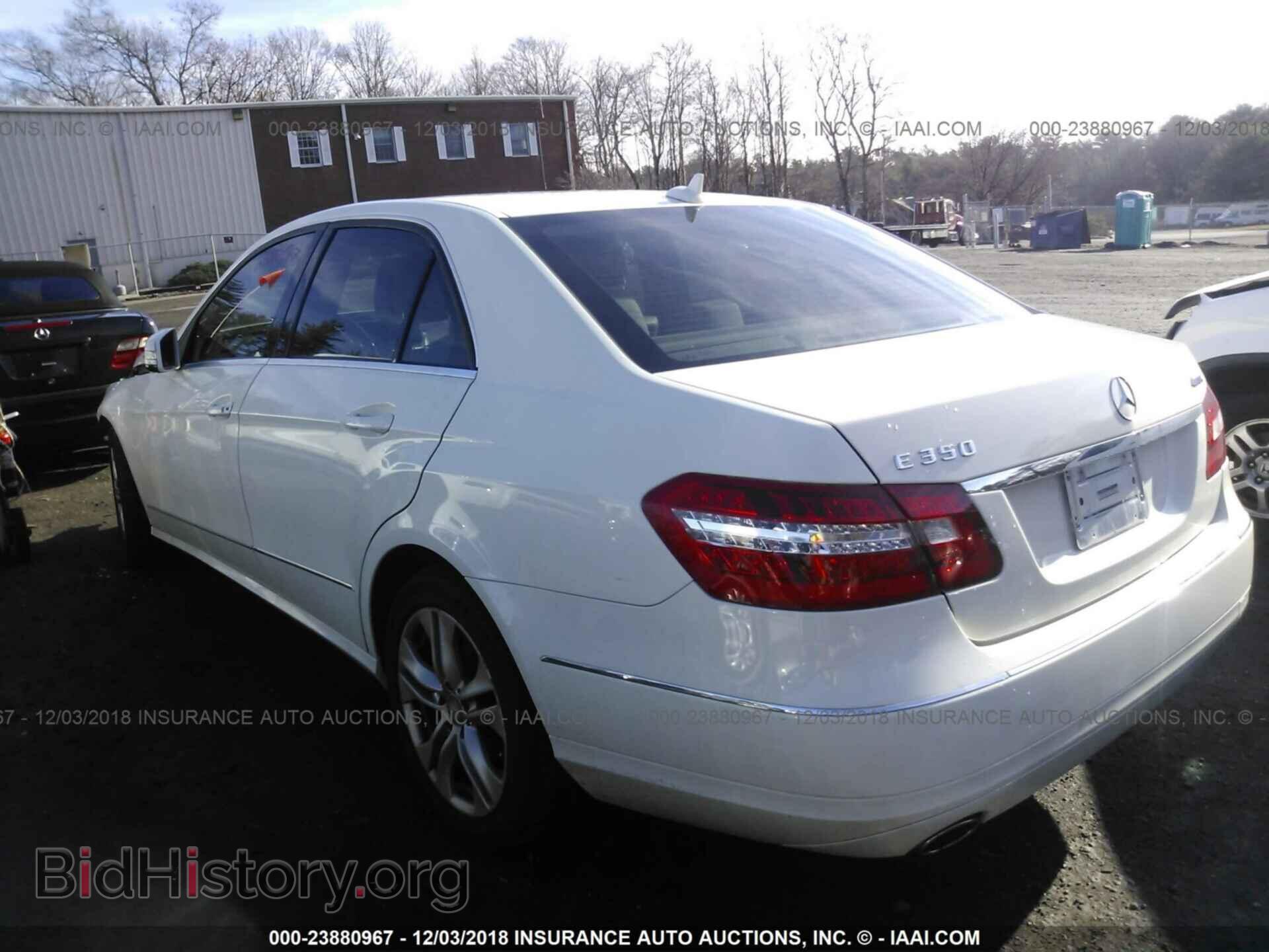 2011 MERCEDES-BENZ E - VIN: WDDHF8HB3BA273913 - Фото 3