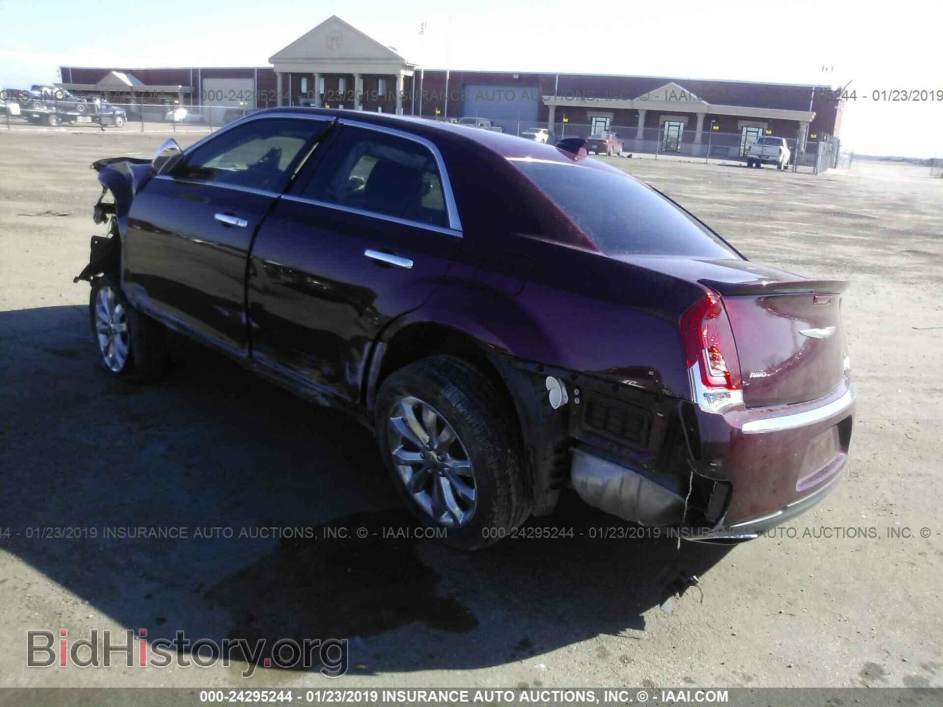 2016 CHRYSLER 300C - VIN: 2C3CCAKG5GH296020 - Фото 3