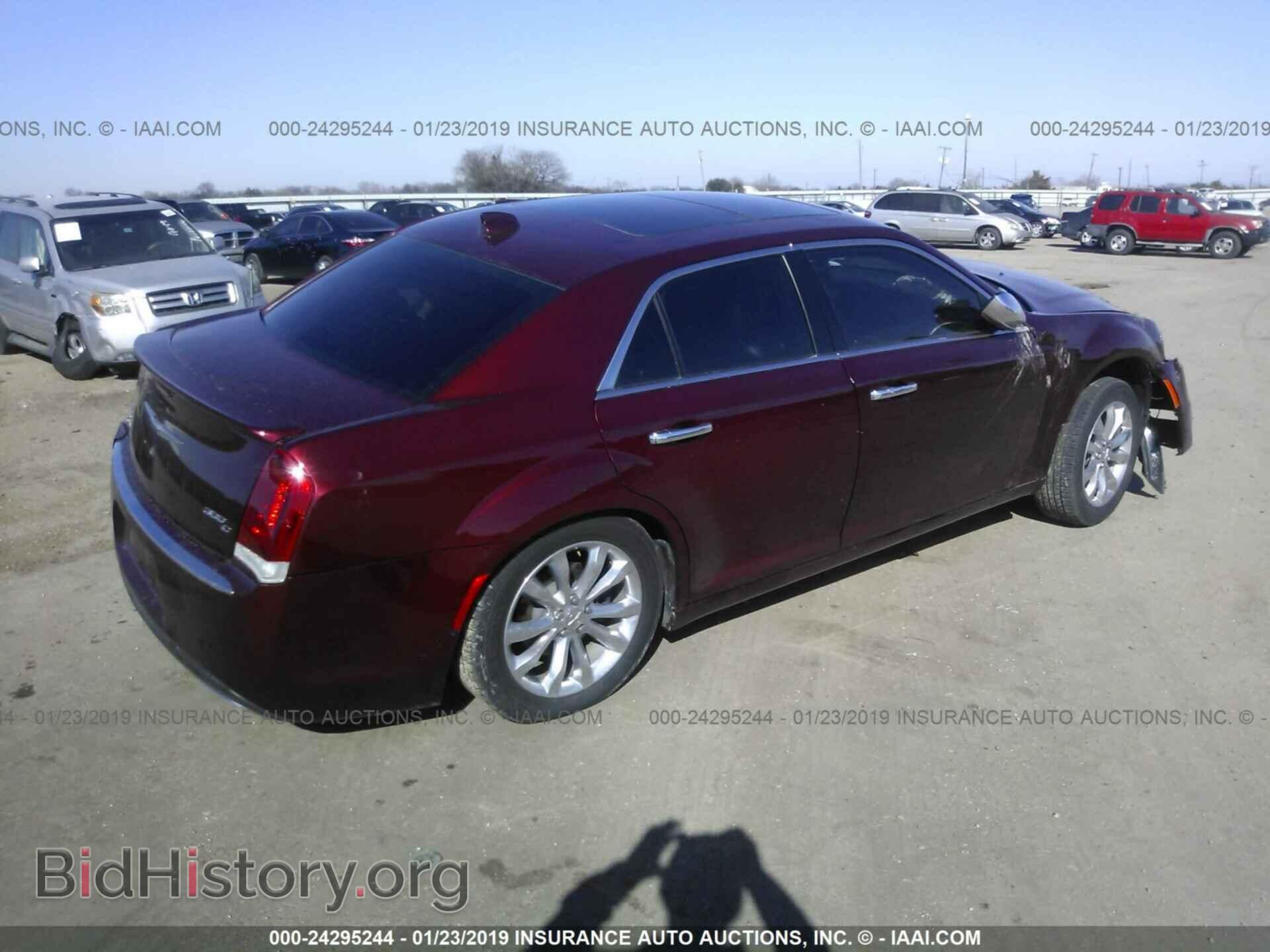 2016 CHRYSLER 300C - VIN: 2C3CCAKG5GH296020 - Фото 4