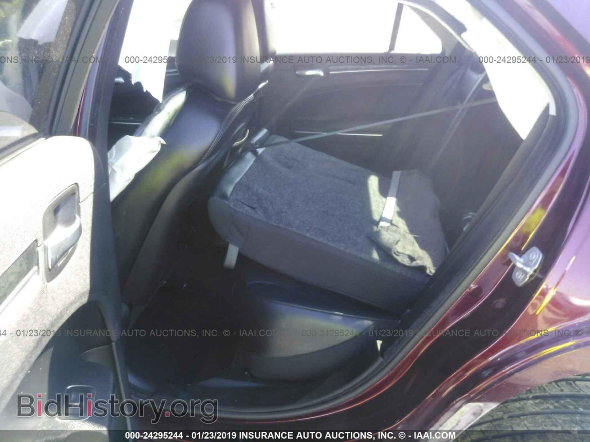 2016 CHRYSLER 300C - VIN: 2C3CCAKG5GH296020 - Фото 8