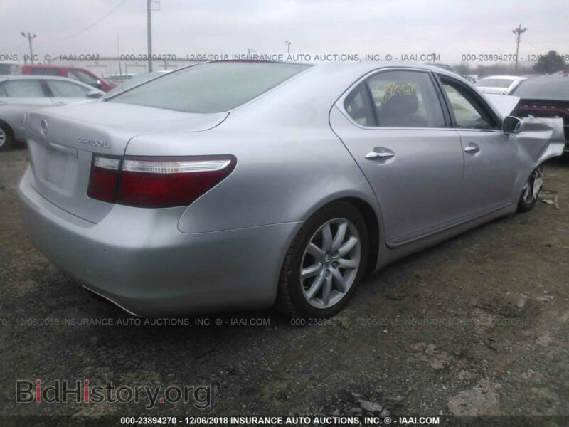 2007 Lexus LS (VIN JTHGL46F275013790) — фото 4 из 10