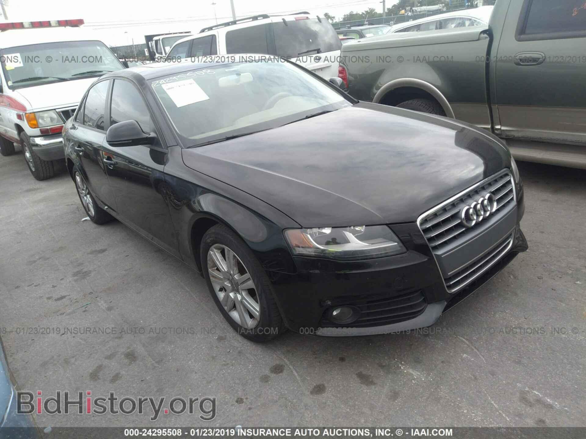 Фотография WAUJF78K89N070554 - AUDI A4 2009