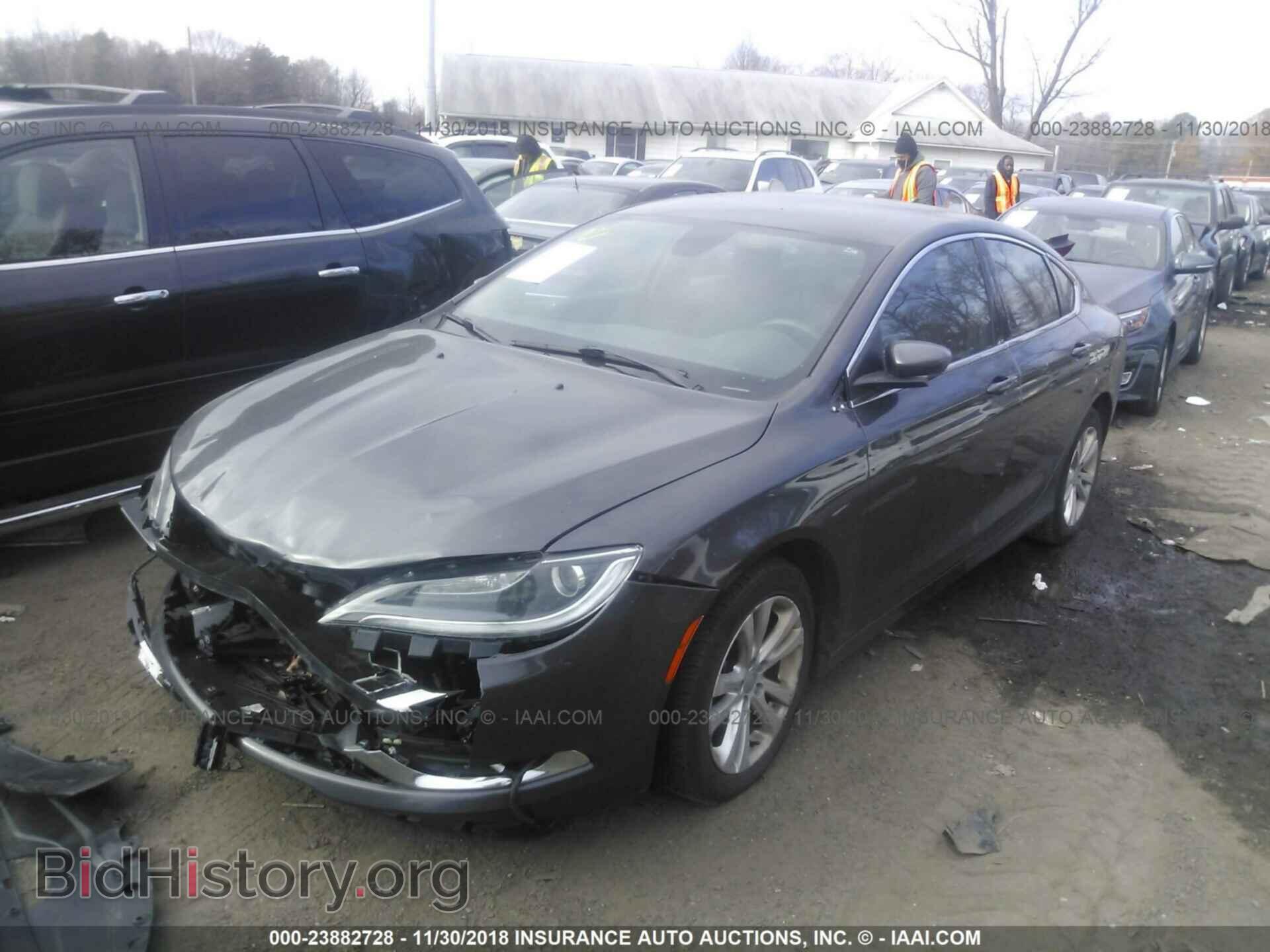 2015 CHRYSLER 200 - VIN: 1C3CCCAB4FN677798 - Photo 2