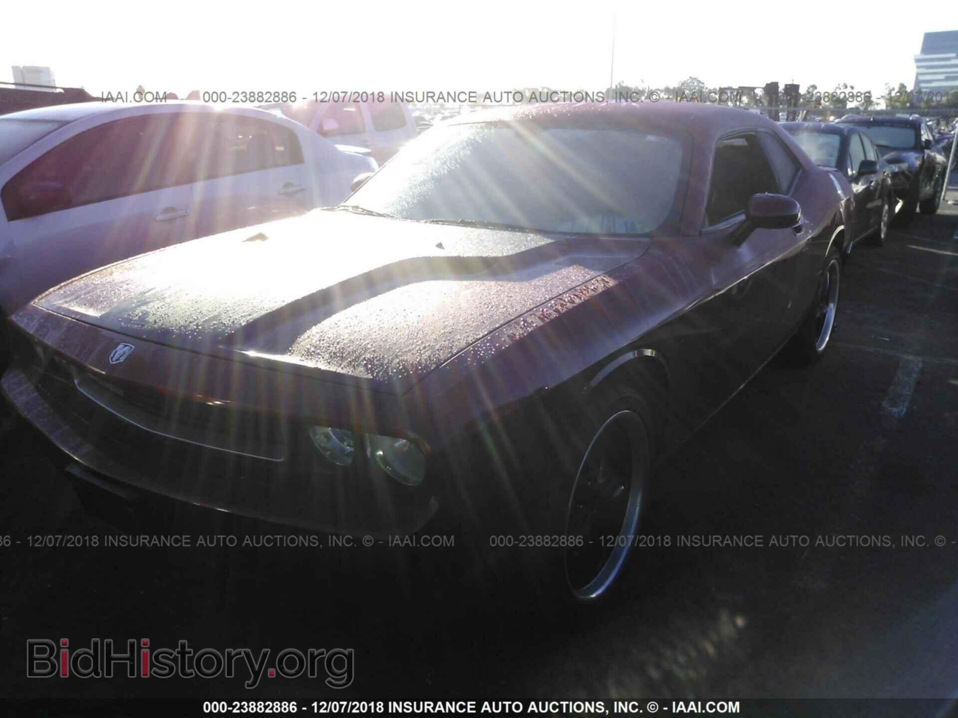 2010 DODGE CHALLENGER - VIN: 2B3CJ4DV8AH138701 - Photo 2