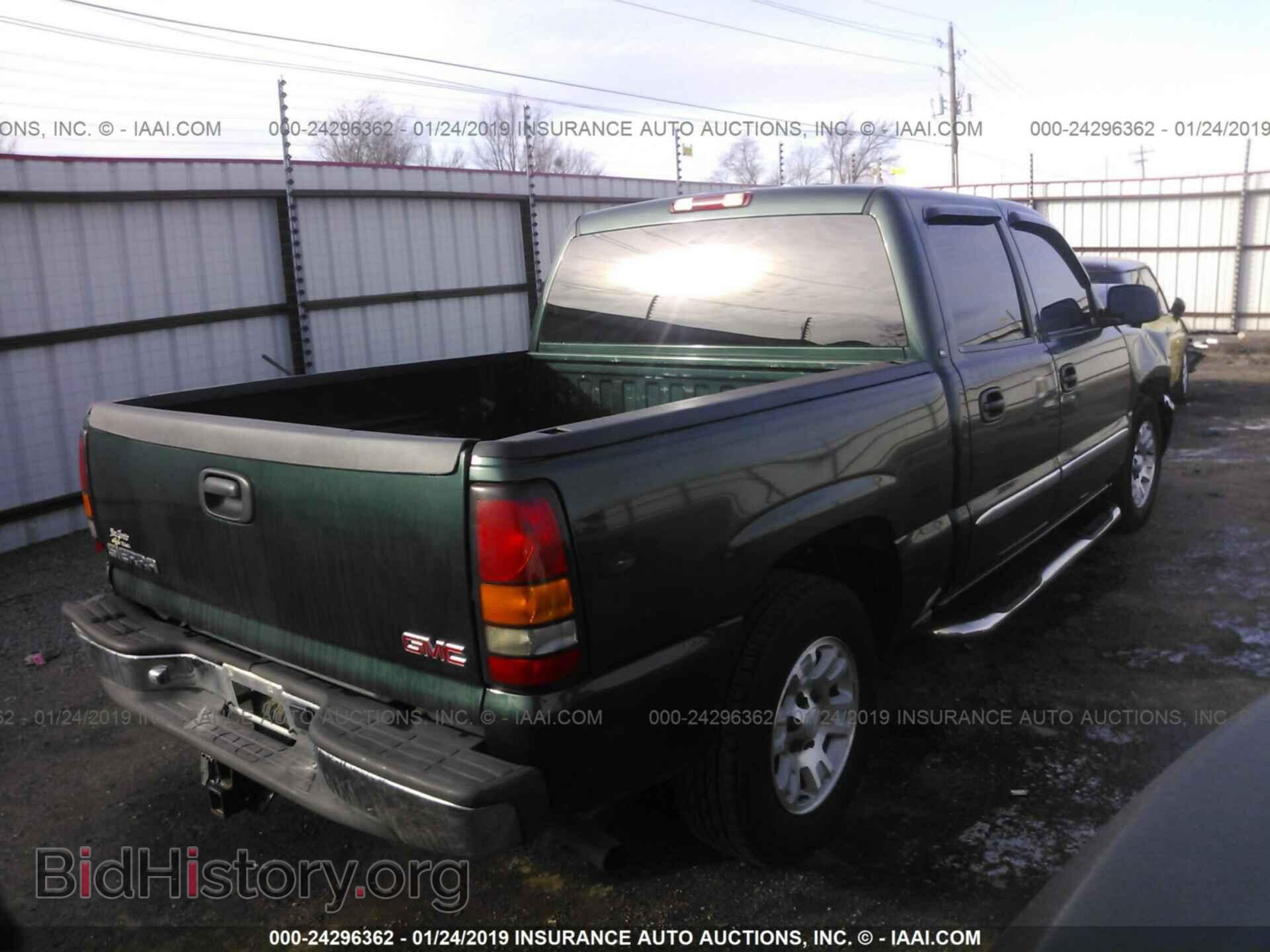 2006 GMC NEW SIERRA - VIN: 2GTEC13T661248579 - Фото 4