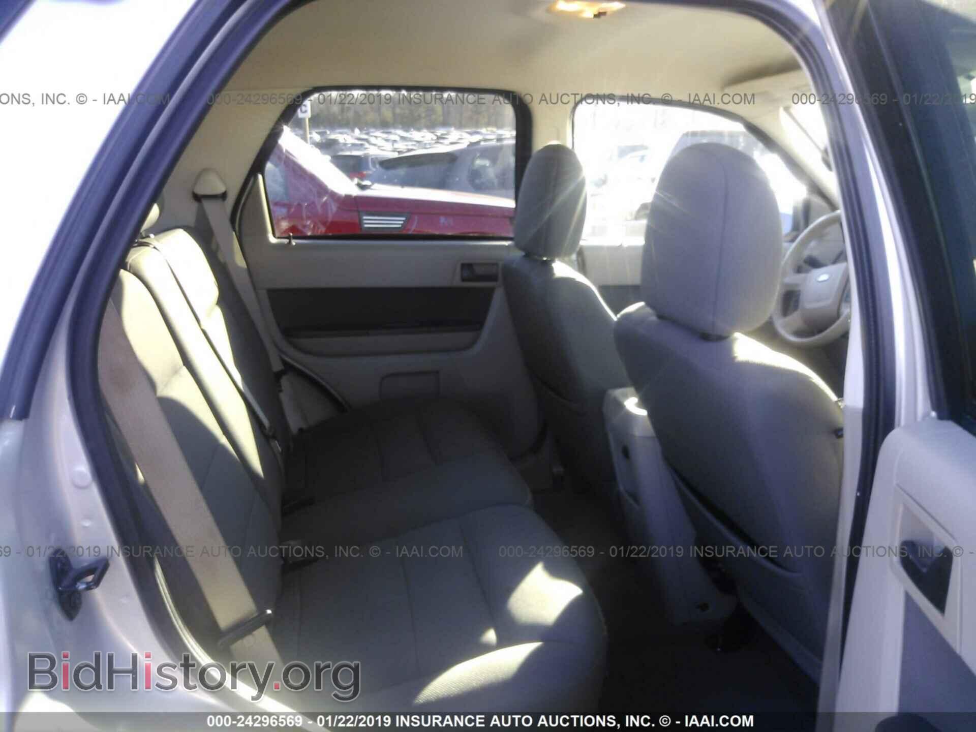 2009 FORD ESCAPE - VIN: 1FMCU03799KA92572 - Фото 5