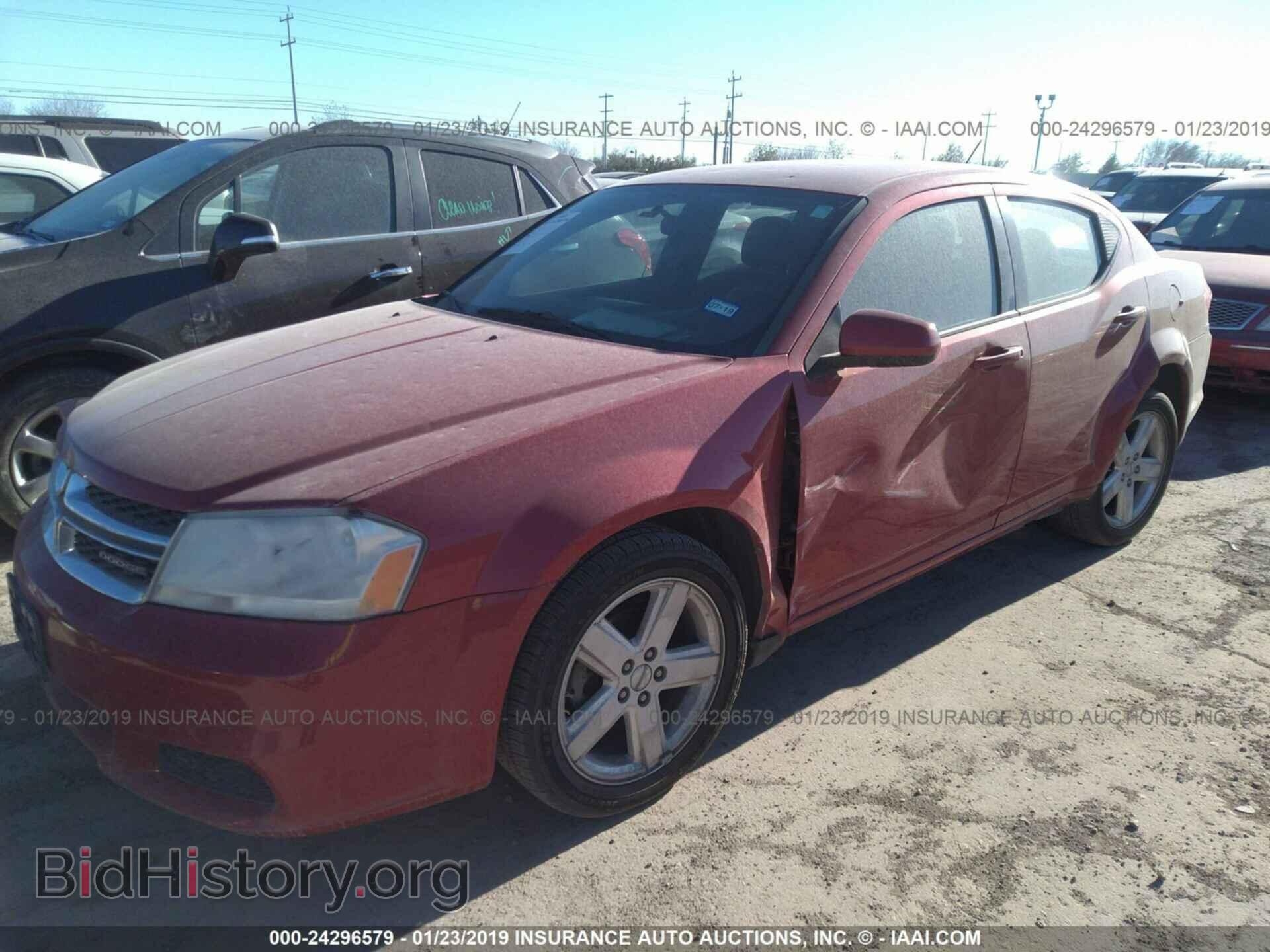 2011 DODGE AVENGER - VIN: 1B3BD1FB1BN583648 - Photo 2