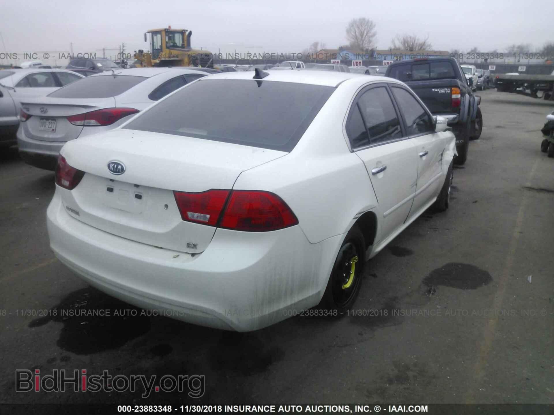 2009 KIA OPTIMA - VIN: KNAGE228295292567 - Фото 4