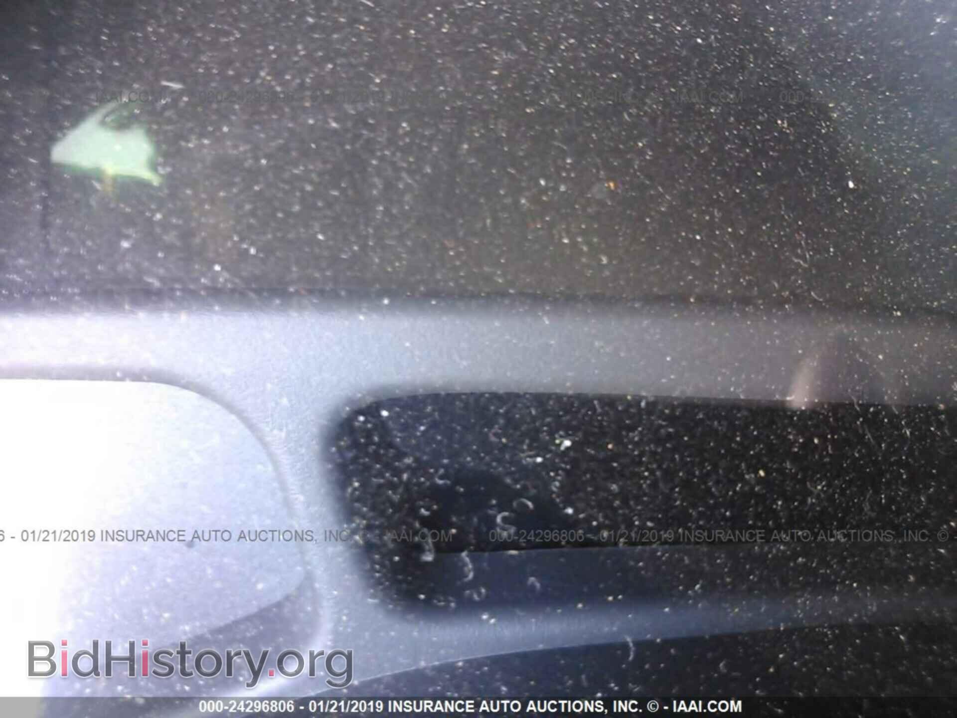 2002 CADILLAC DEVILLE - VIN: 1G6KD54Y12U184373 - Photo 7