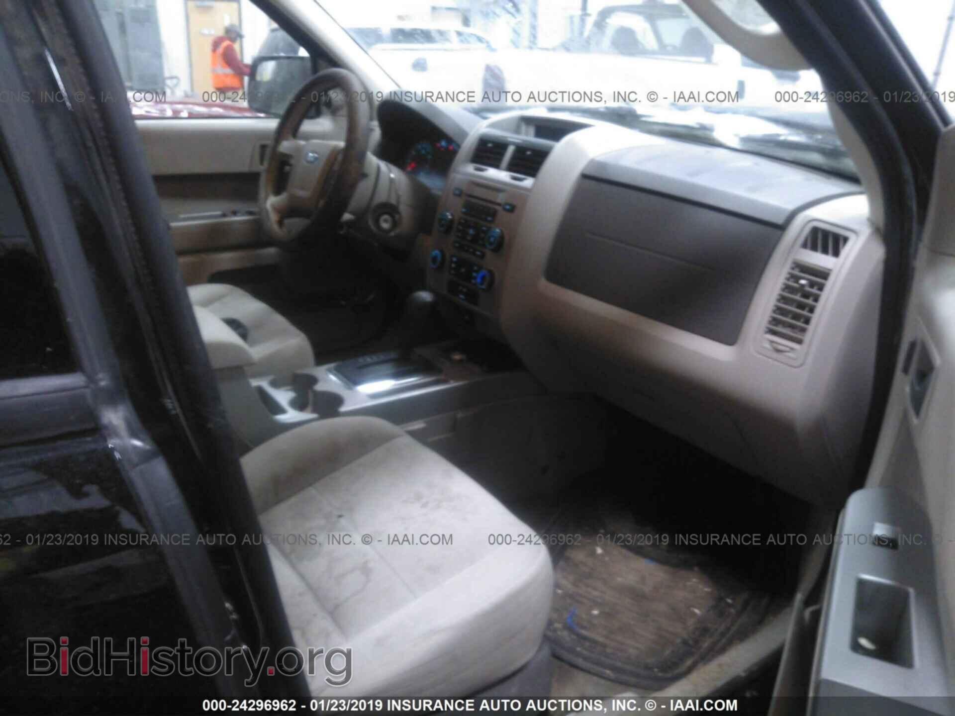2011 FORD ESCAPE - VIN: 1FMCU9D74BKB46496 - Фото 5