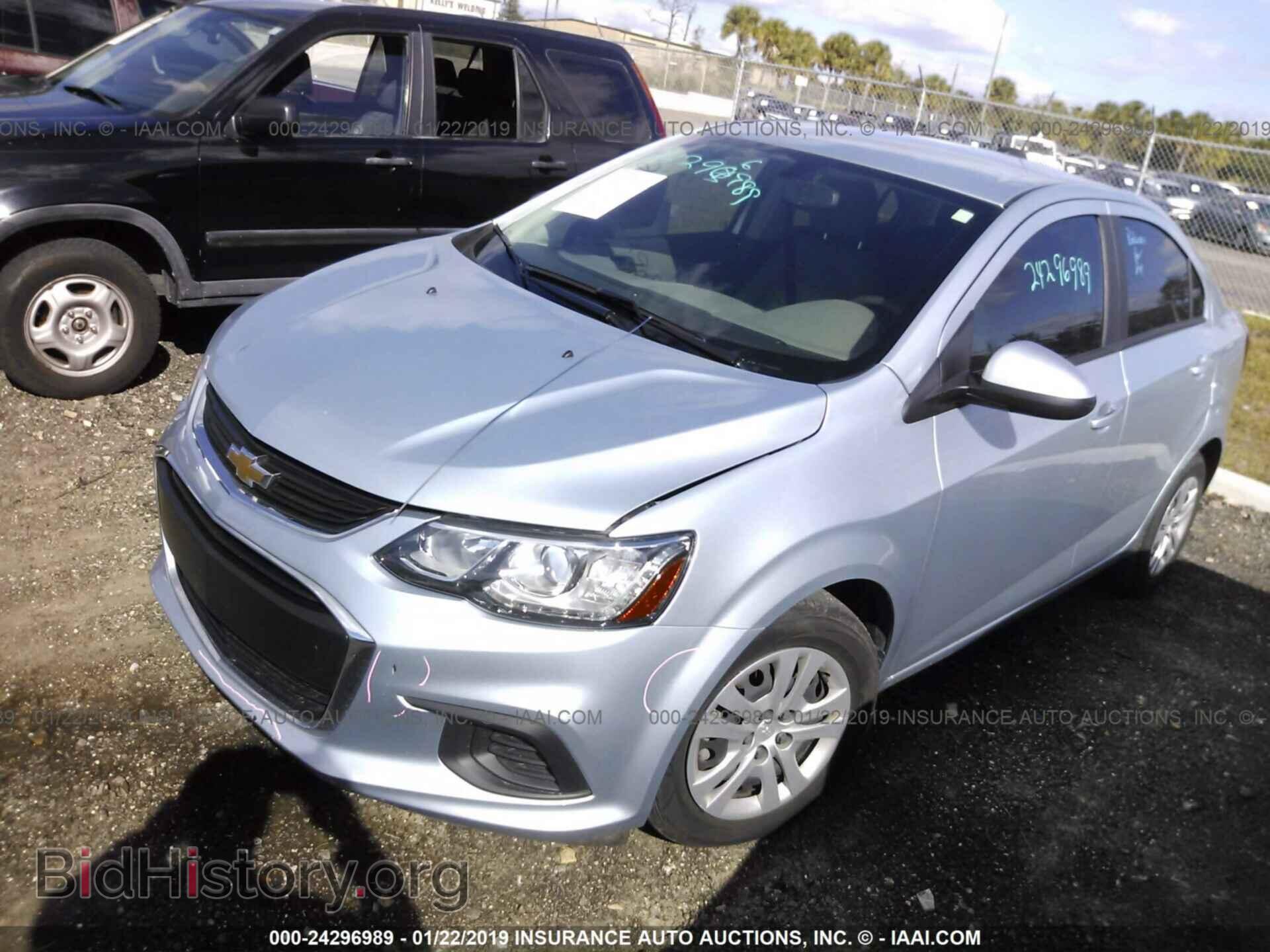 2017 CHEVROLET SONIC - VIN: 1G1JB5SH3H4136893 - Фото 2