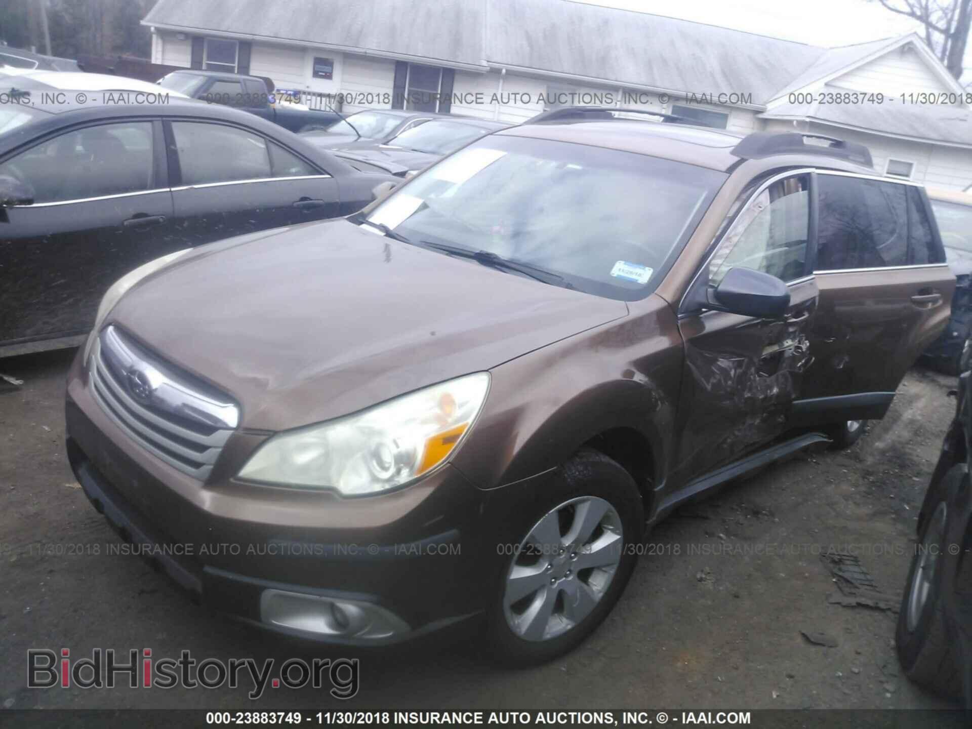 2011 SUBARU OUTBACK - VIN: 4S4BRBGC8B3330766 - Фото 2