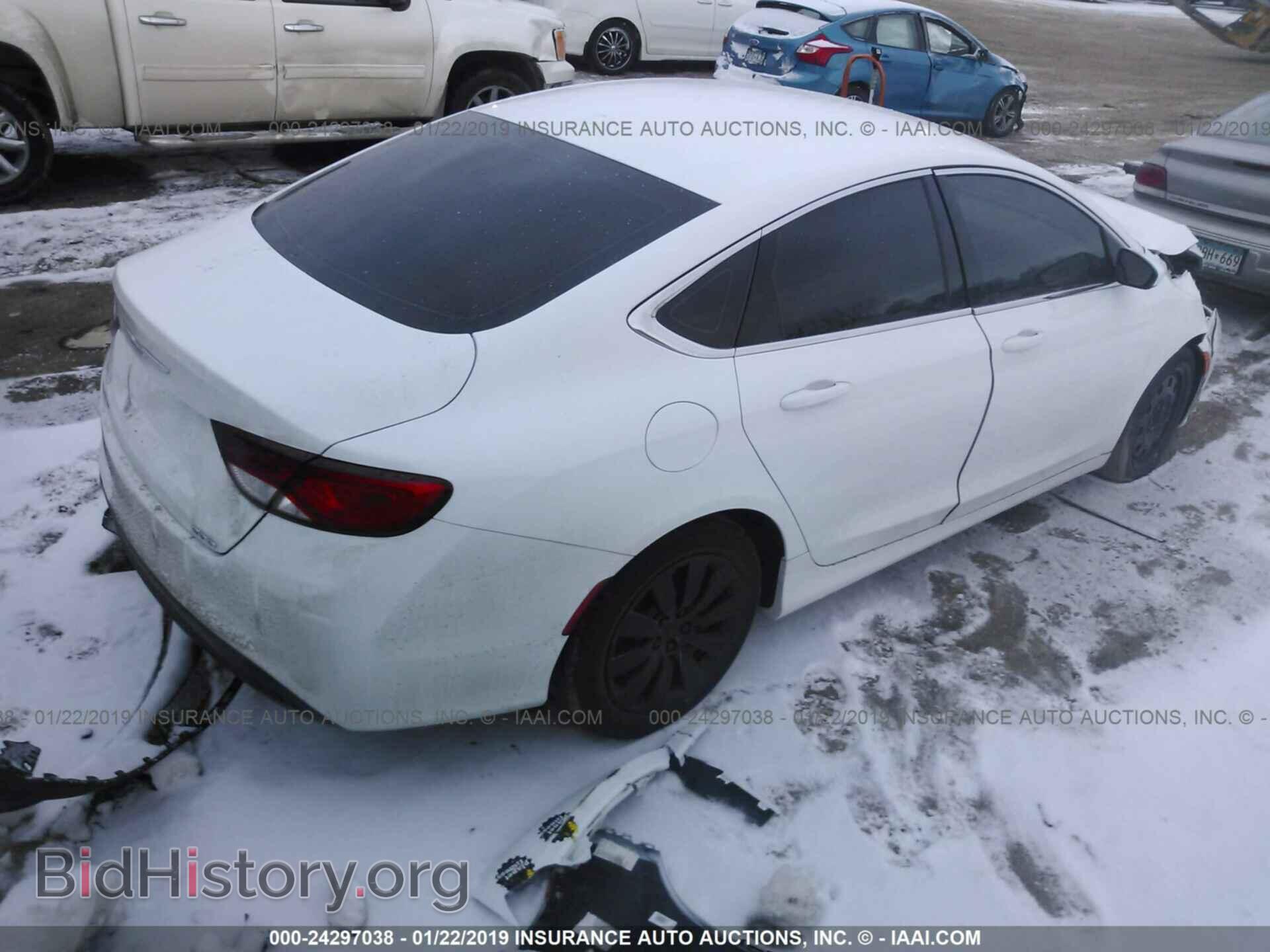 2016 CHRYSLER 200 - VIN: 1C3CCCFB4GN171463 - Фото 4