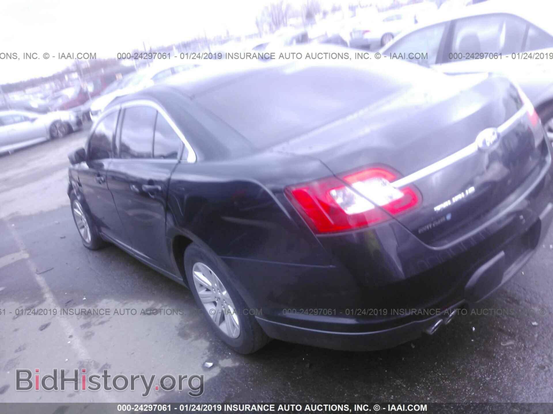 2011 FORD TAURUS - VIN: 1FAHP2DW0BG104710 - Фото 3