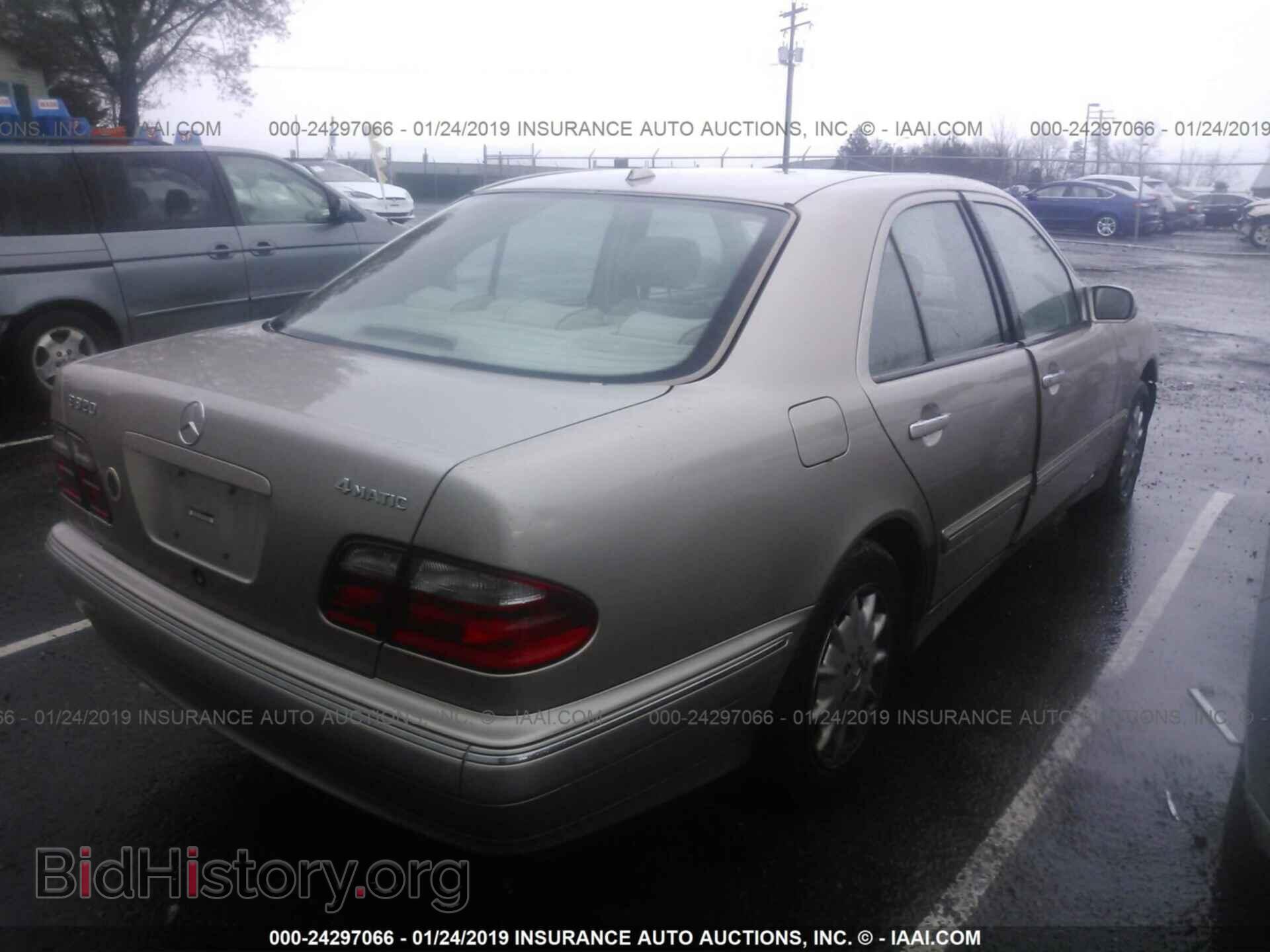 2000 MERCEDES-BENZ E - VIN: WDBJF82J4YX032085 - Photo 4
