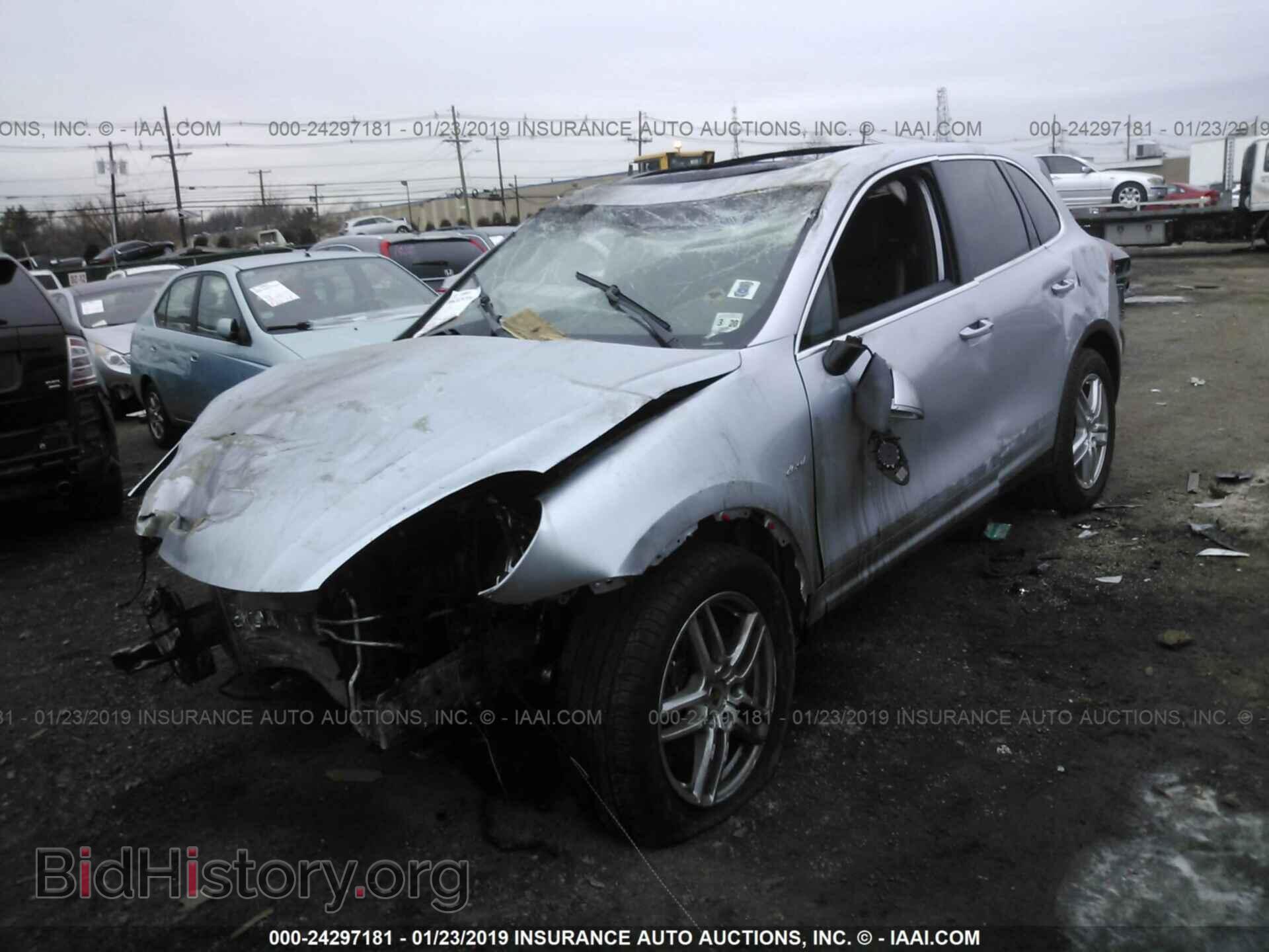 2015 PORSCHE CAYENNE - VIN: WP1AF2A20FLA35304 - Фото 2