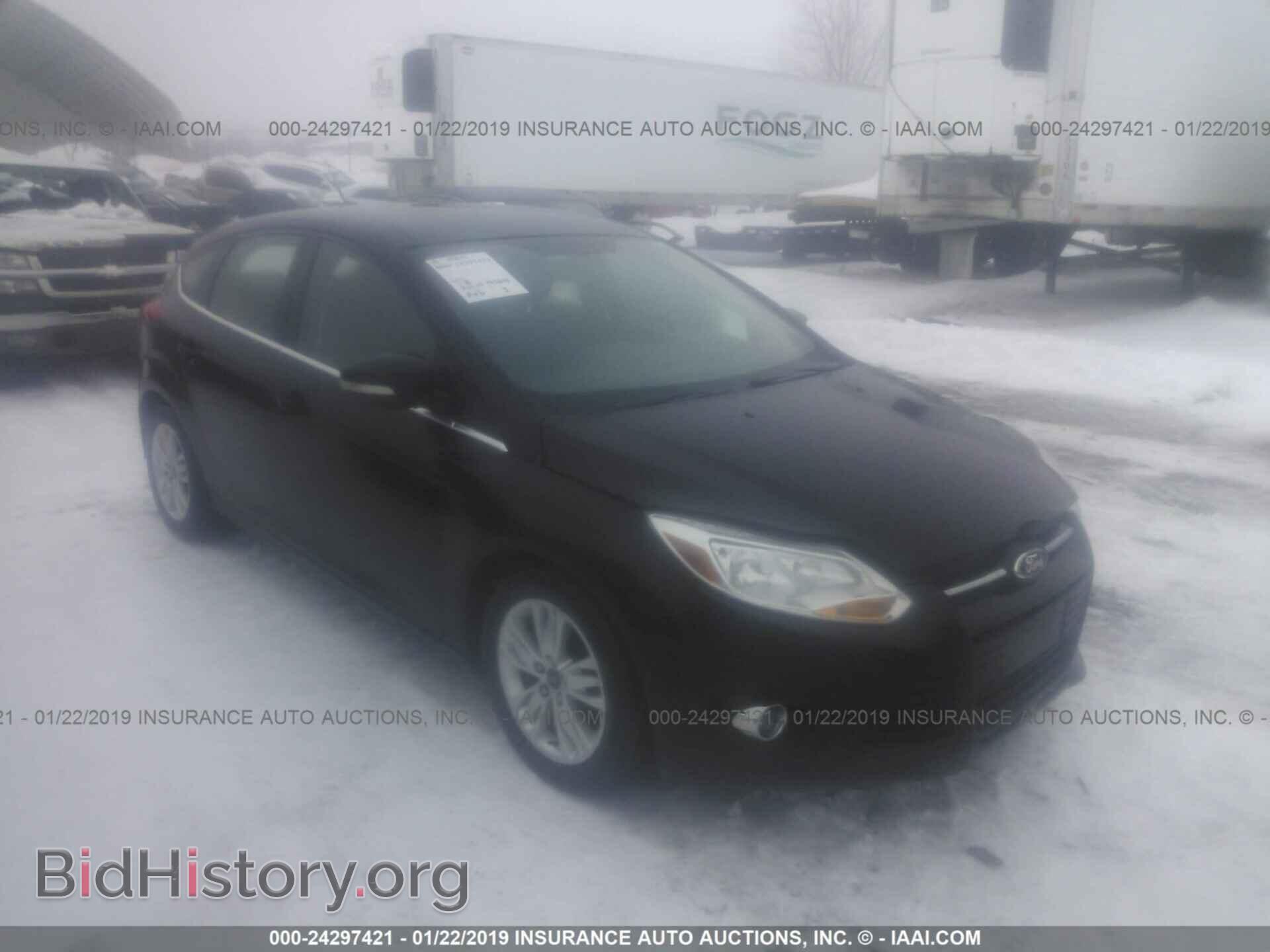 Photo 1FAHP3M2XCL430381 - FORD FOCUS 2012
