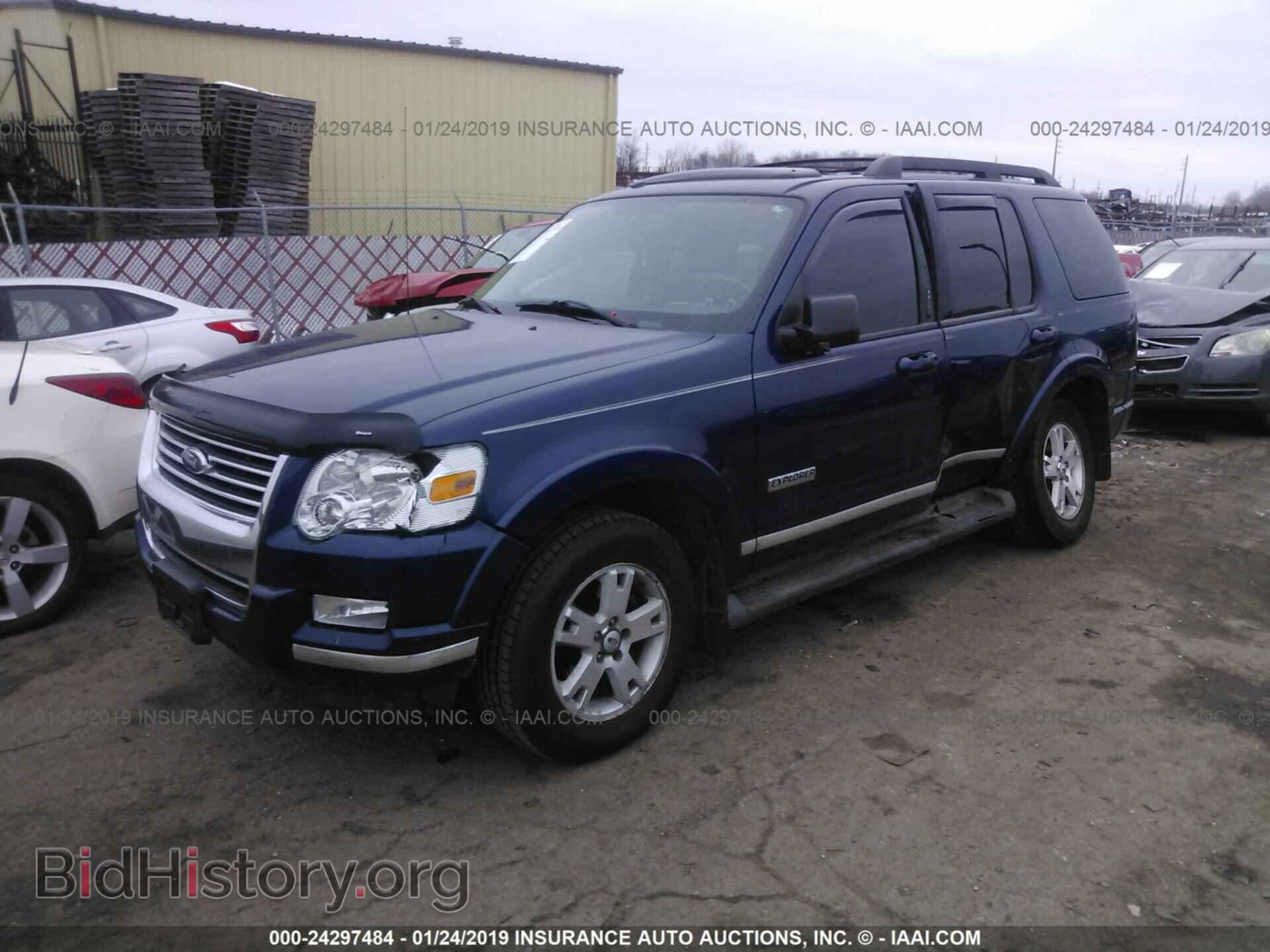 2008 FORD EXPLORER - VIN: 1FMEU73E58UA48992 - Фото 2