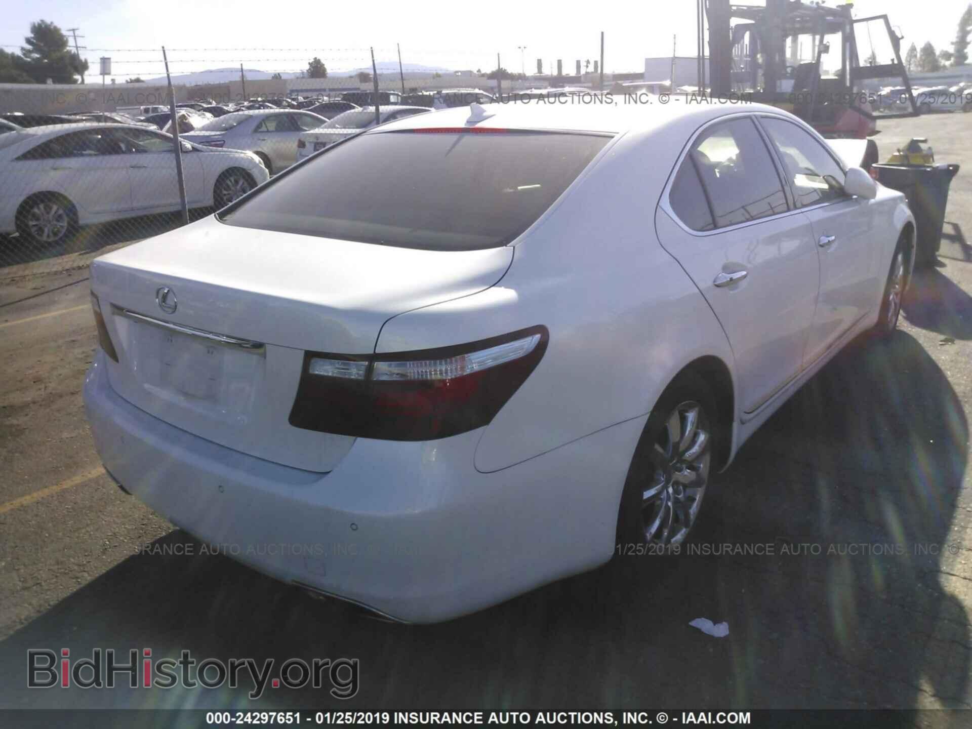 2008 LEXUS LS - VIN: JTHBL46F785067615 - Фото 4