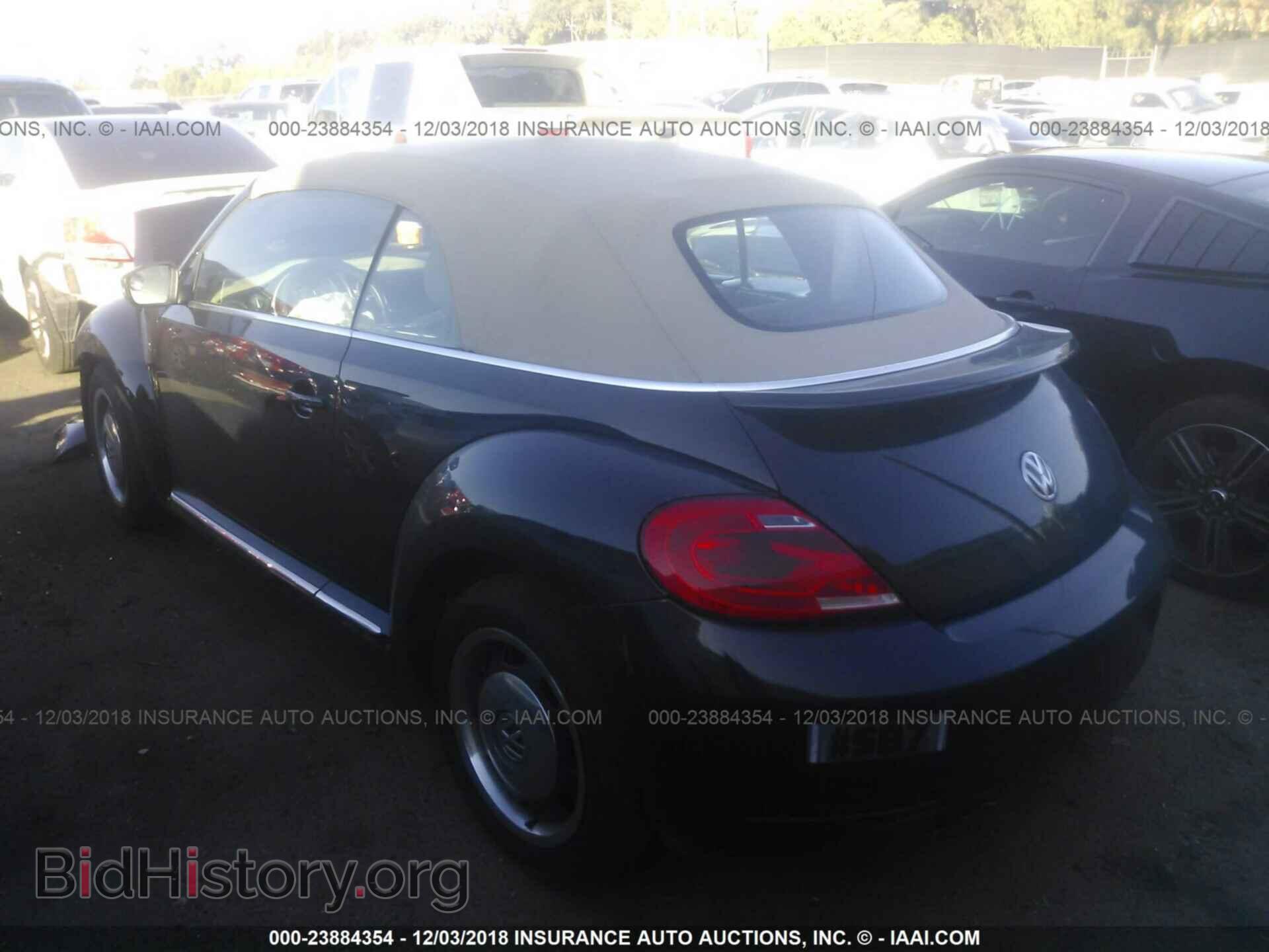 2013 VOLKSWAGEN BEETLE - VIN: 3VW5P7ATXDM809122 - Фото 3