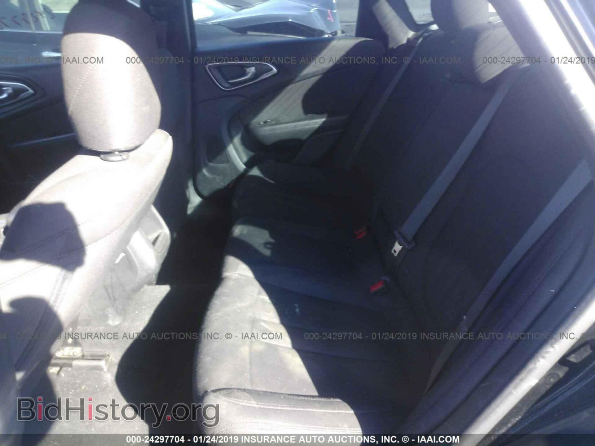 2016 CHRYSLER 200 - VIN: 1C3CCCAB8GN153555 - Photo 8