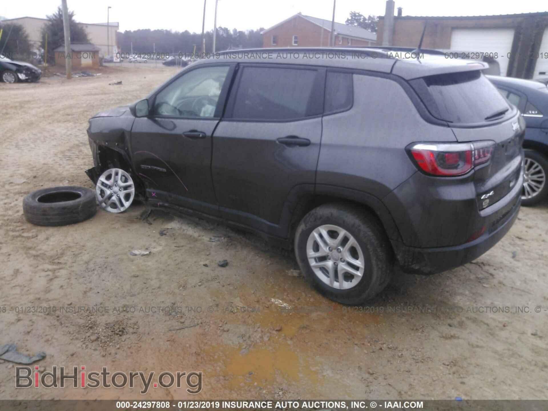 2018 JEEP COMPASS - VIN: 3C4NJDAB2JT114127 - Photo 3