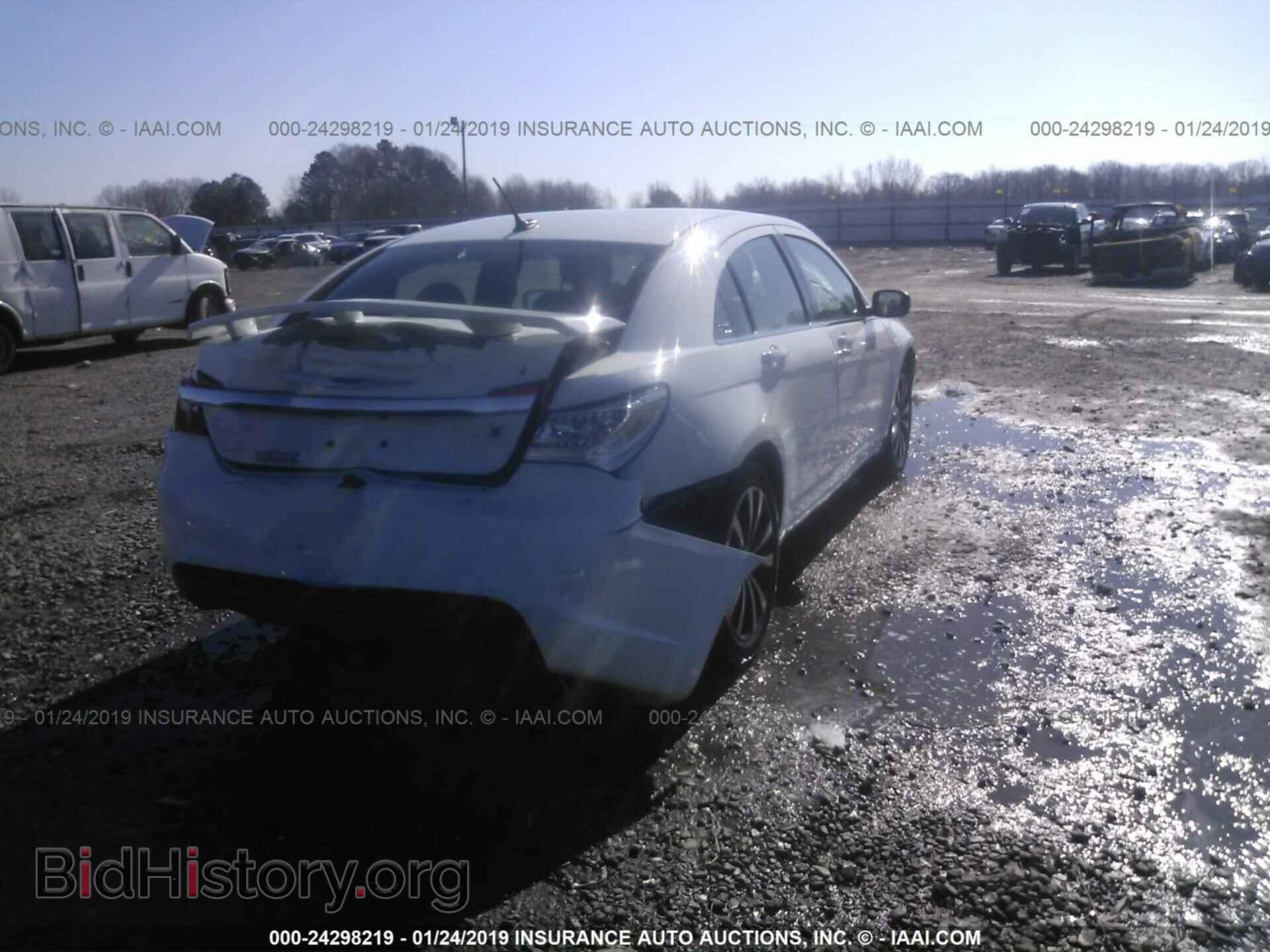 2013 CHRYSLER 200 - VIN: 1C3CCBBB6DN594752 - Photo 4