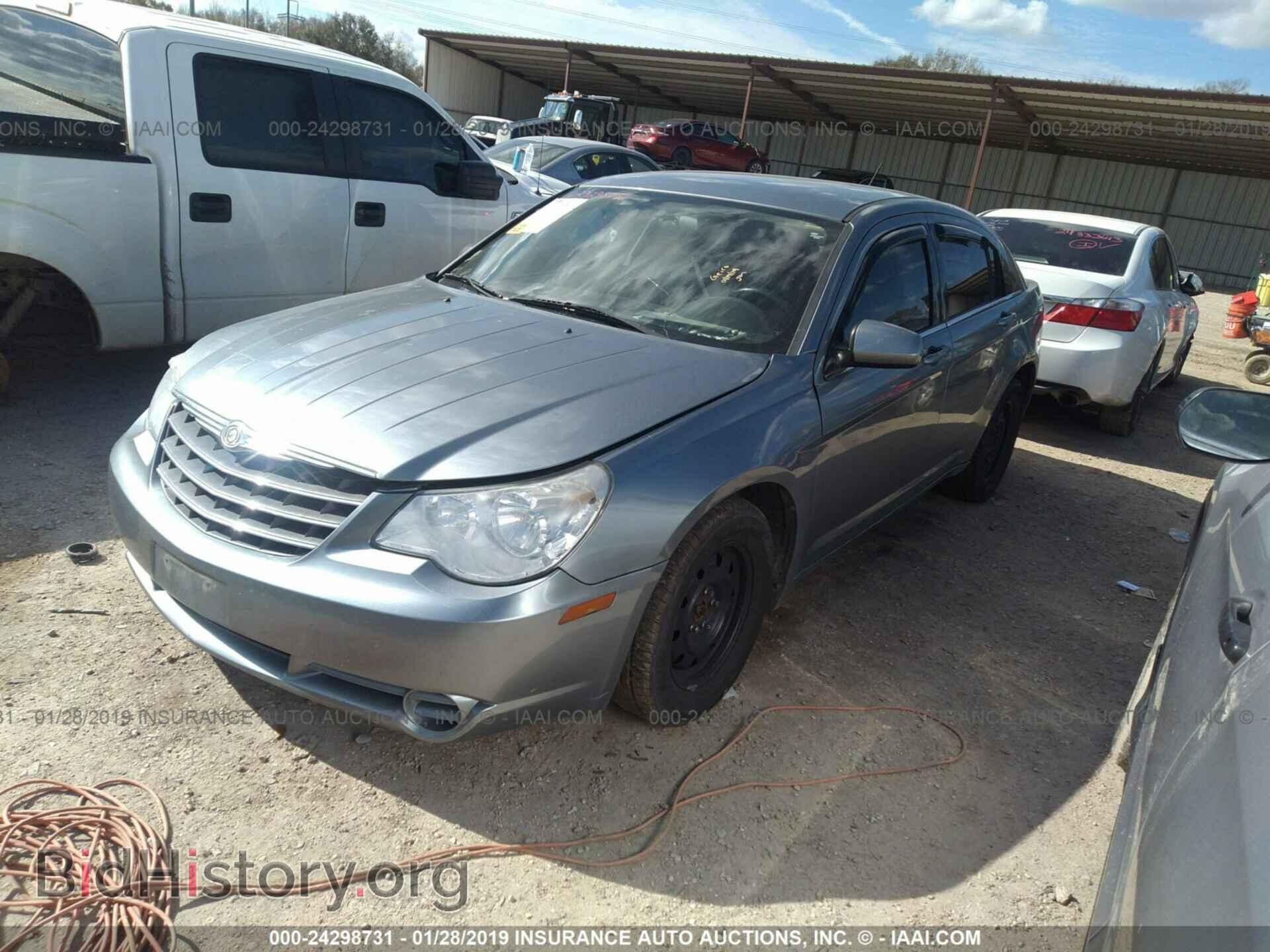 2009 CHRYSLER SEBRING - VIN: 1C3LC56B69N544467 - Фото 2