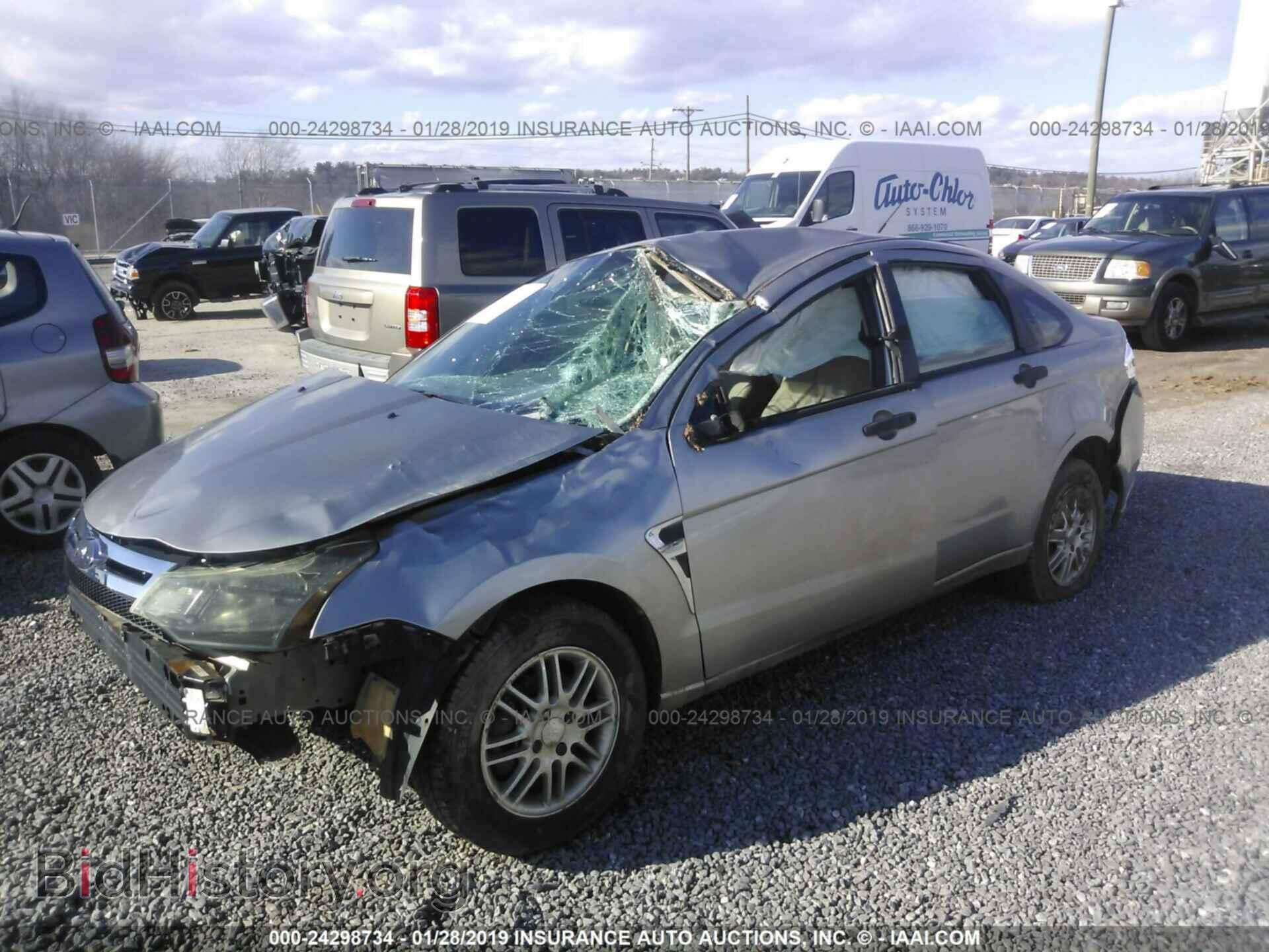 2008 FORD FOCUS - VIN: 1FAHP35N88W196546 - Фото 2