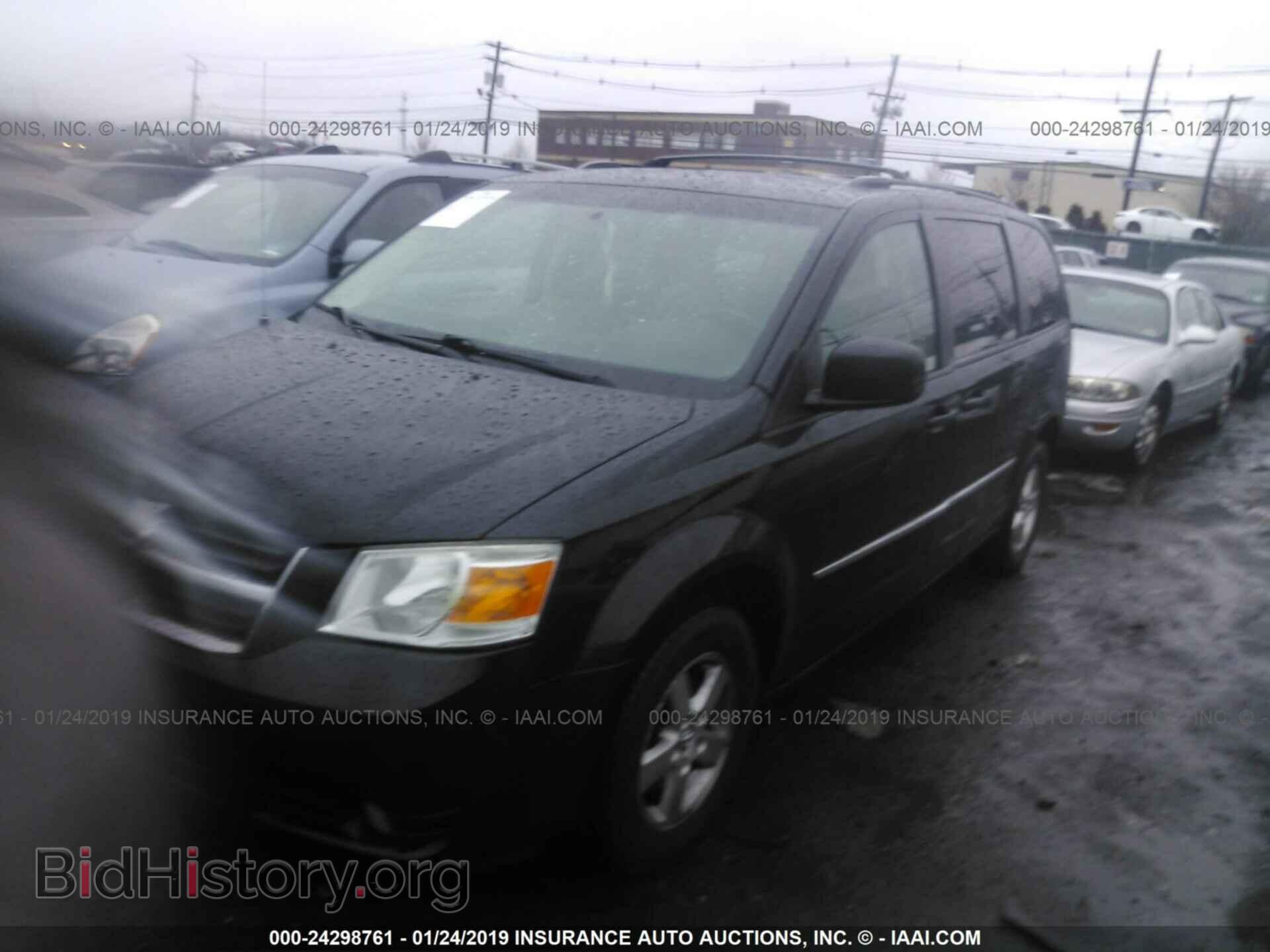 2010 DODGE GRAND CARAVAN - VIN: 2D4RN5D12AR135662 - Фото 2