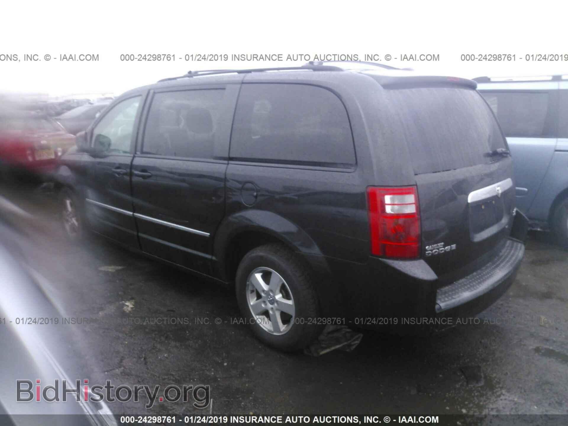 2010 DODGE GRAND CARAVAN - VIN: 2D4RN5D12AR135662 - Фото 3