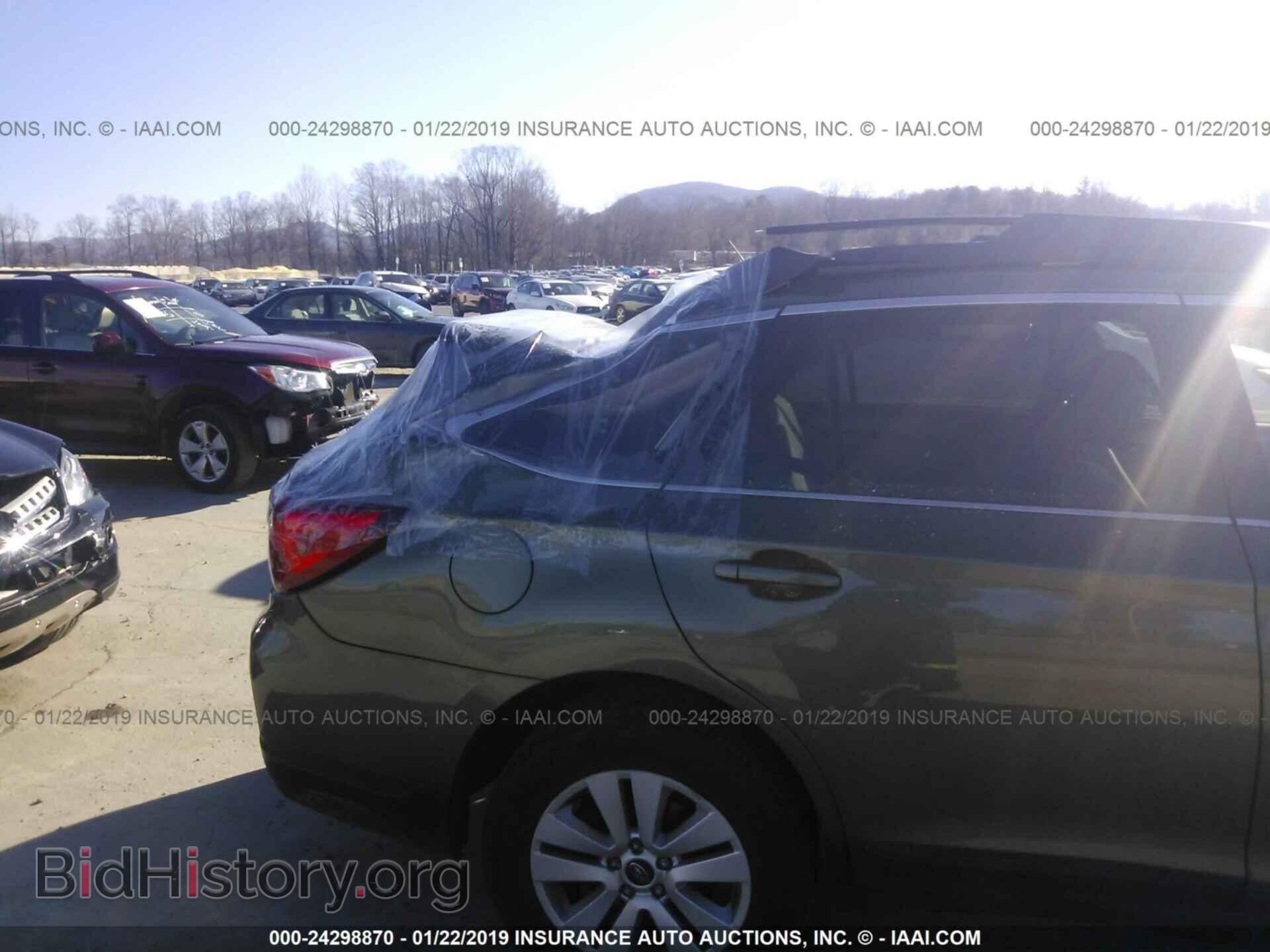 2017 SUBARU OUTBACK - VIN: 4S4BSAFC5H3369873 - Фото 6