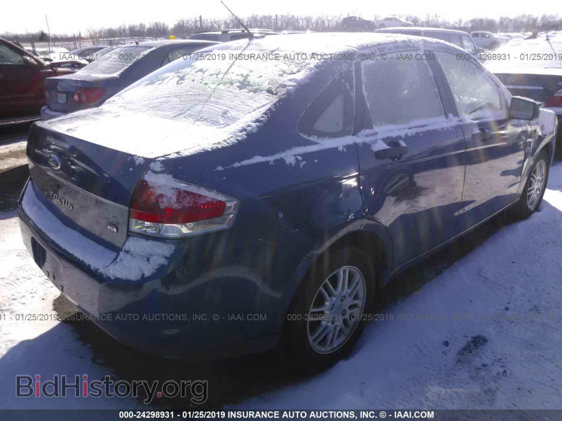 2008 FORD FOCUS - VIN: 1FAHP35NX8W228316 - Фото 4