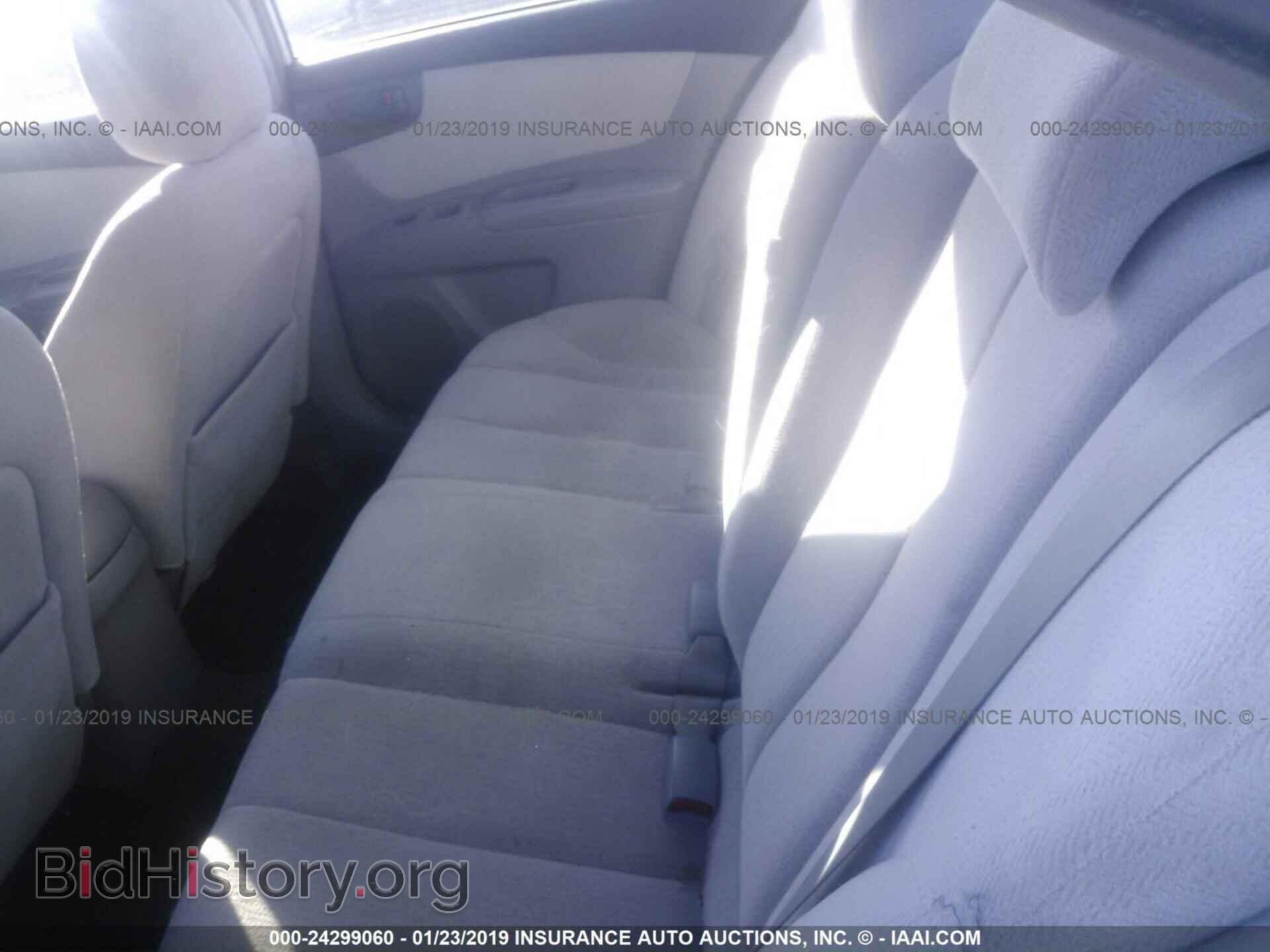 2007 KIA OPTIMA - VIN: KNAGE123375134640 - Фото 8