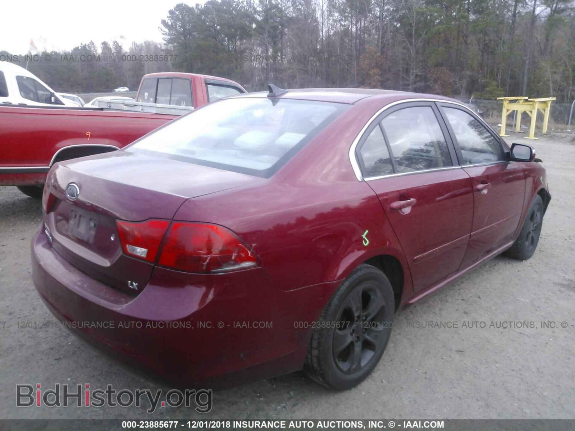 2009 KIA OPTIMA - VIN: KNAGE228995367362 - Фото 4
