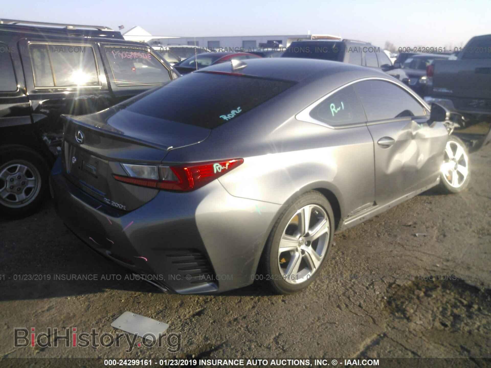 2016 LEXUS RC - VIN: JTHHA5BC4G5003936 - Фото 4