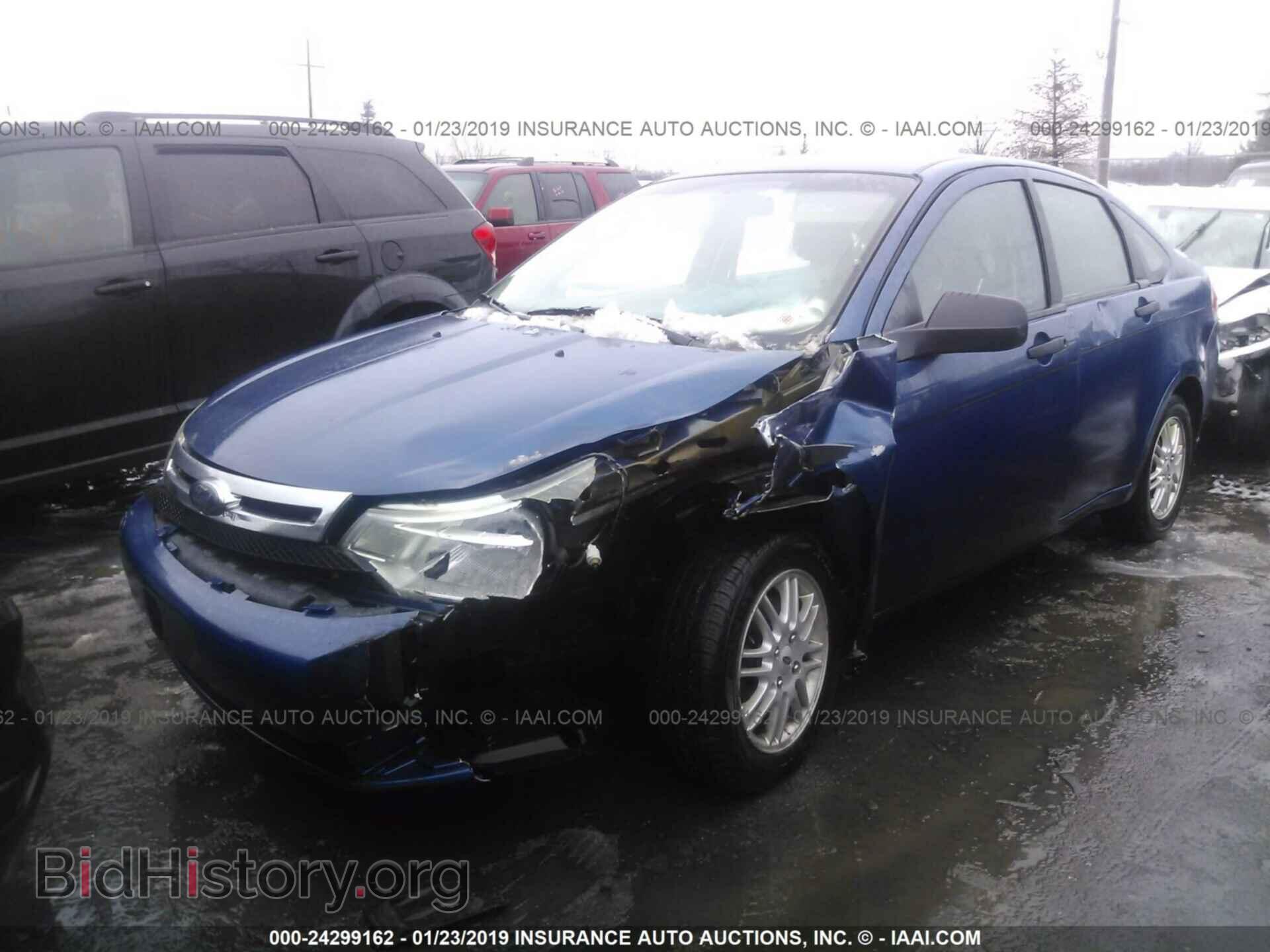 2009 FORD FOCUS - VIN: 1FAHP35N89W238098 - Фото 2