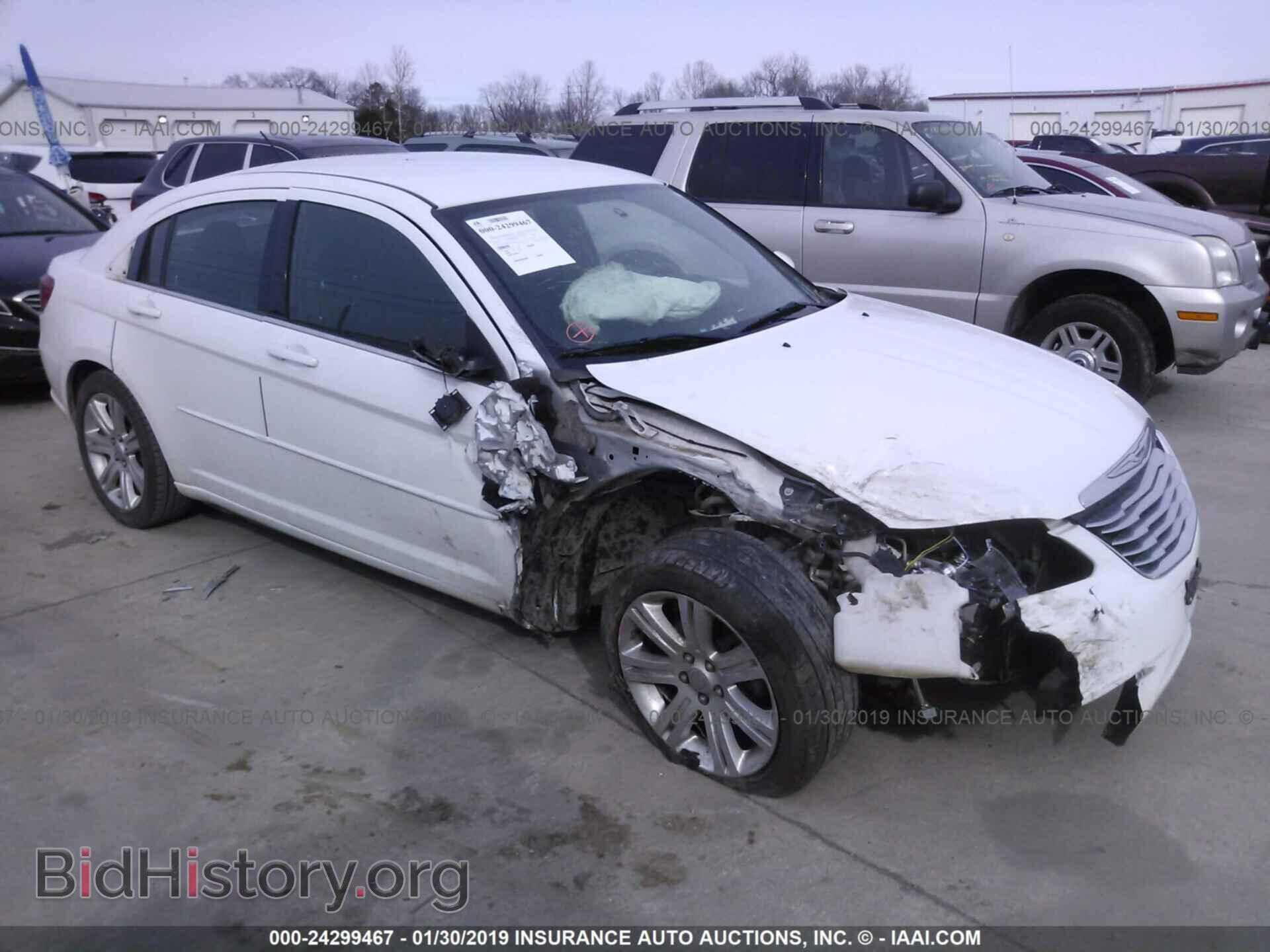 Фотография 1C3CCBBG8CN224249 - CHRYSLER 200 2012