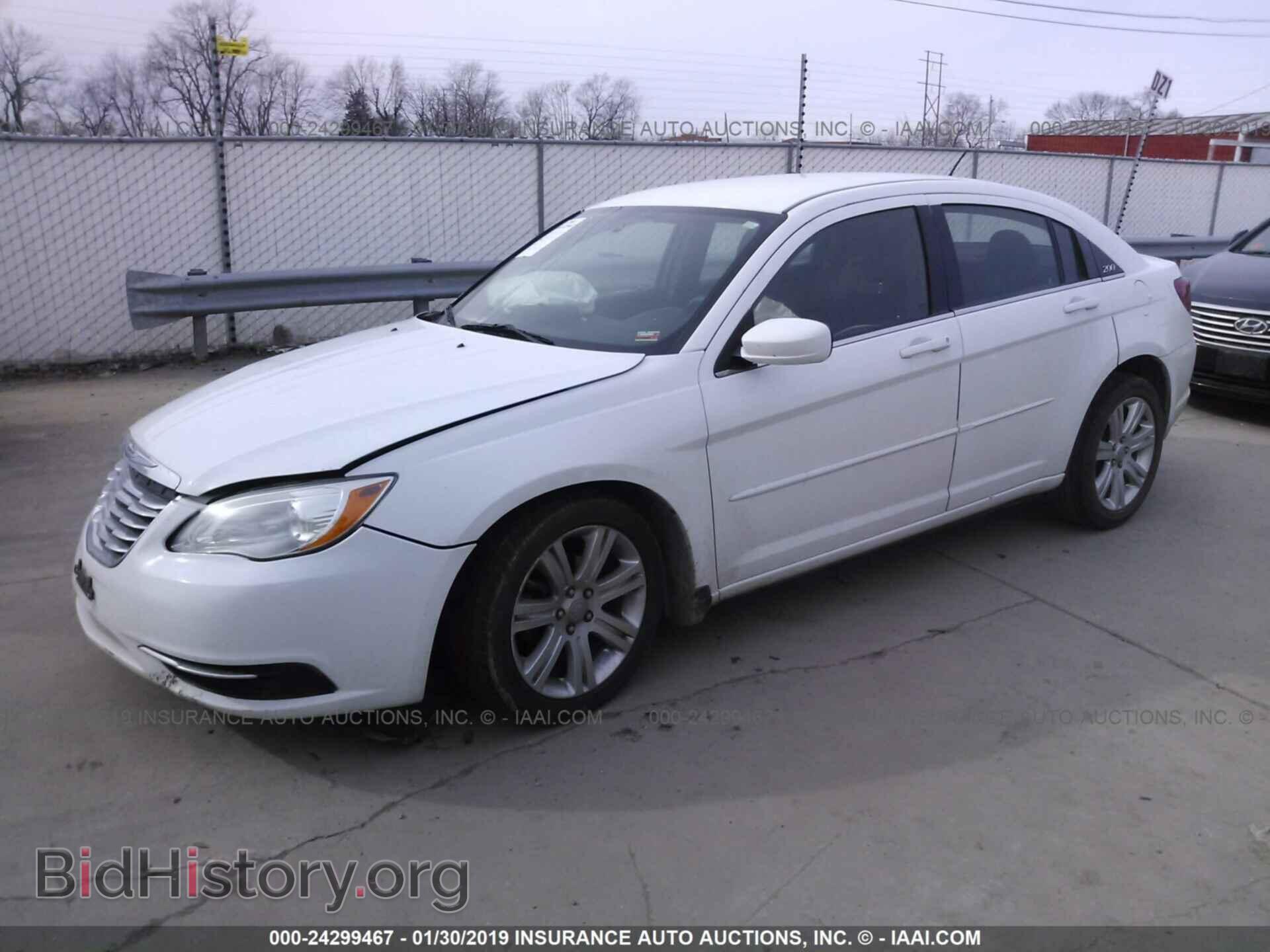 2012 CHRYSLER 200 - VIN: 1C3CCBBG8CN224249 - Photo 2