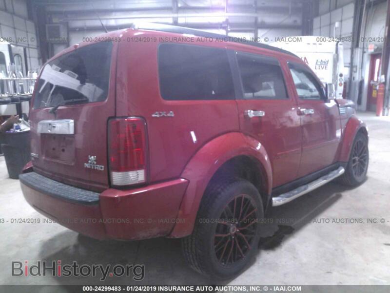 2011 Dodge NITRO (VIN 1D4PU4GX5BW556692) — photo 4 of 10