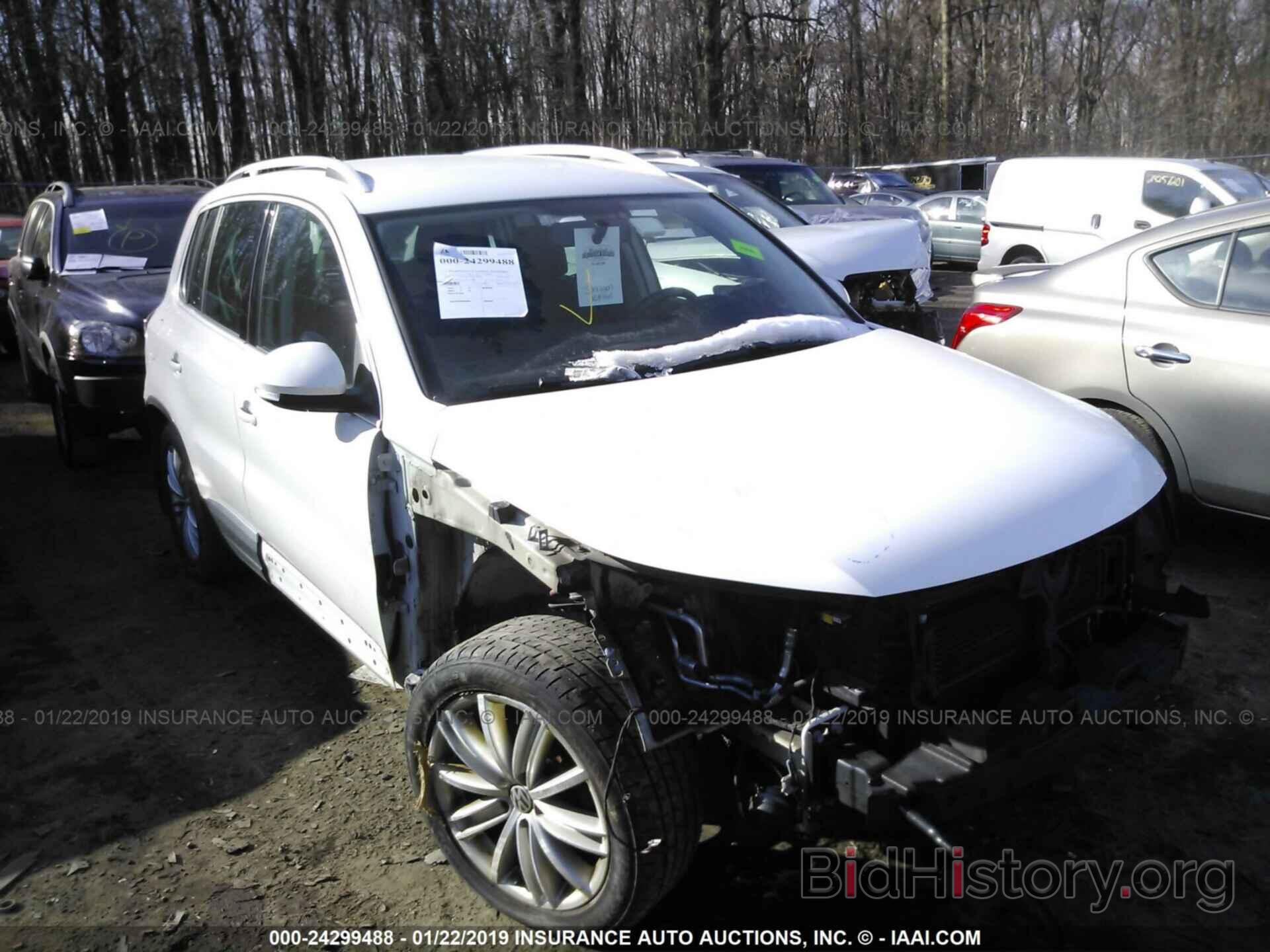 Photo WVGBV7AX9CW546694 - VOLKSWAGEN TIGUAN 2012